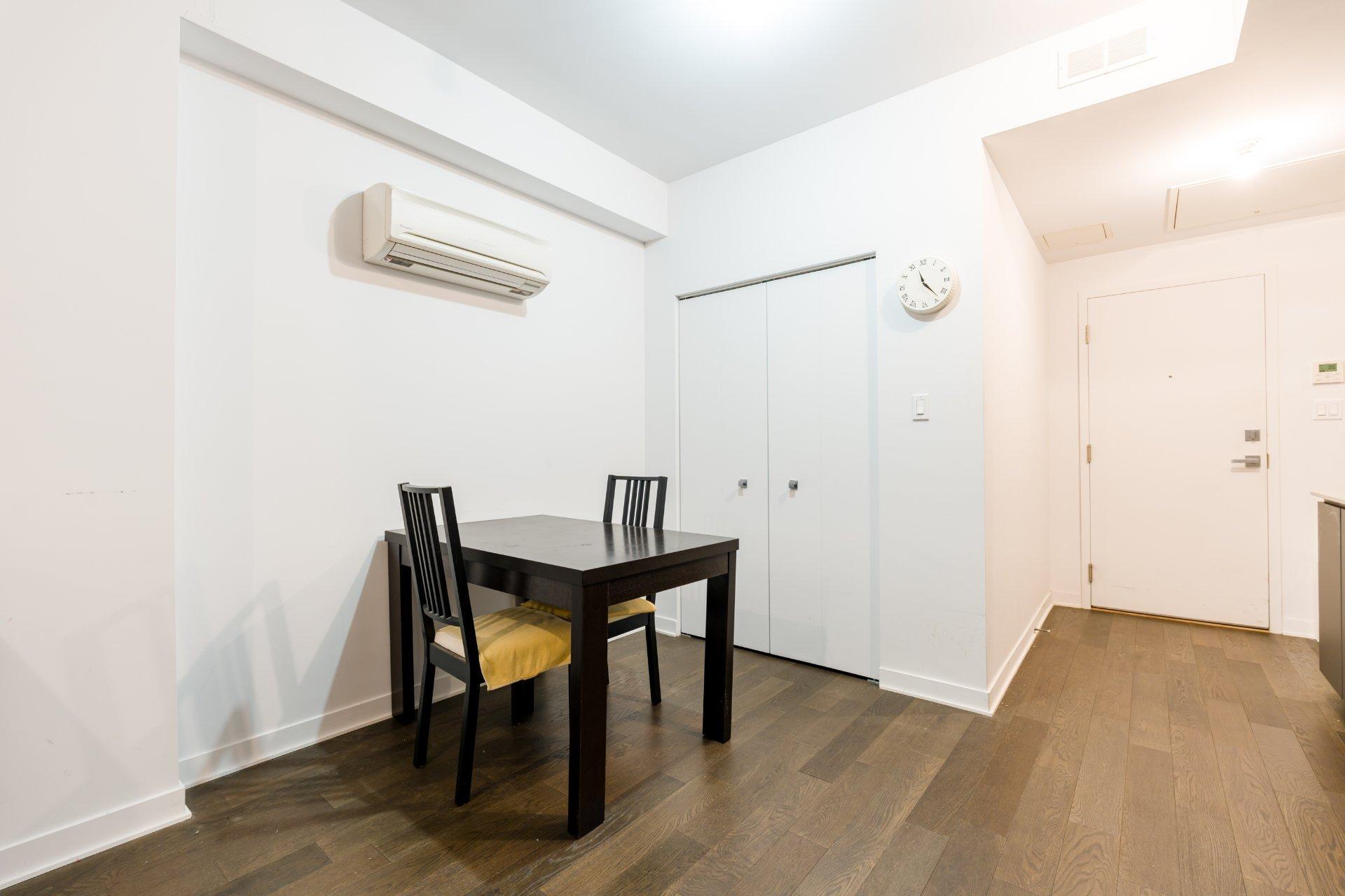 









1160


Rue MacKay

, 209,
Montréal (Ville-Marie),




QC
H3G0G8

