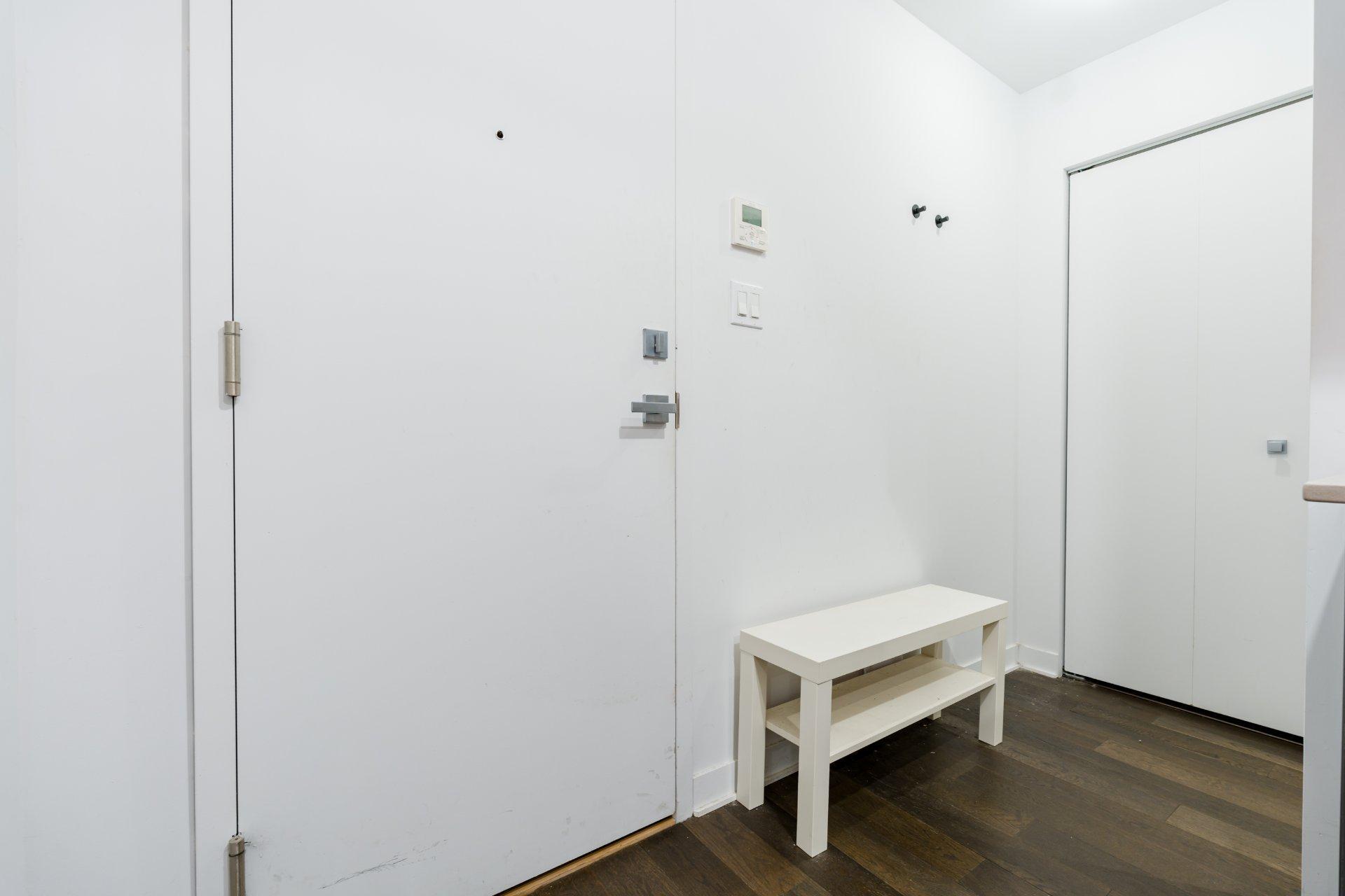 









1160


Rue MacKay

, 209,
Montréal (Ville-Marie),




QC
H3G0G8

