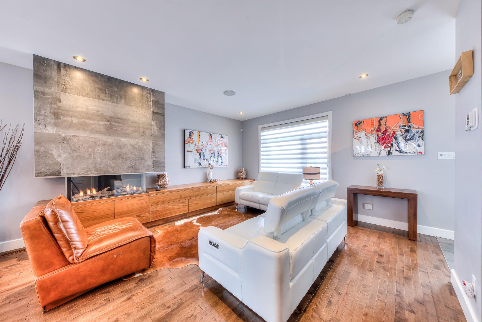 









16620


Rue Iberville

,
Mirabel,




QC
J7J0A2

