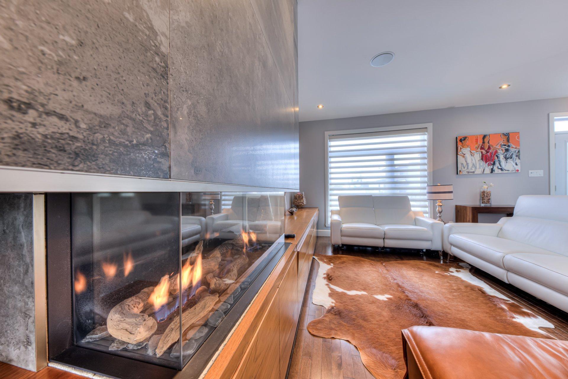 









16620


Rue Iberville

,
Mirabel,




QC
J7J0A2

