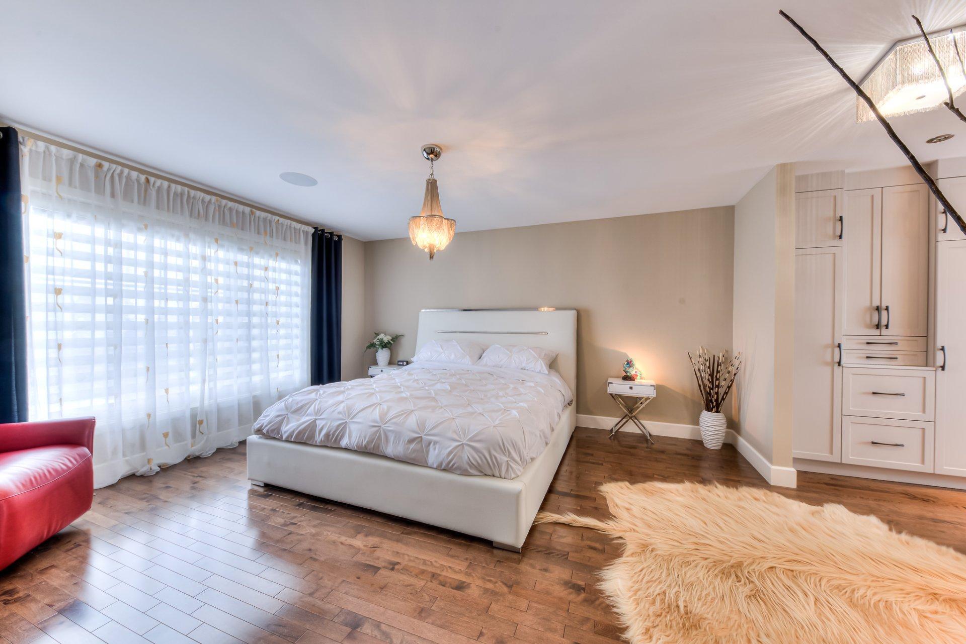 









16620


Rue Iberville

,
Mirabel,




QC
J7J0A2

