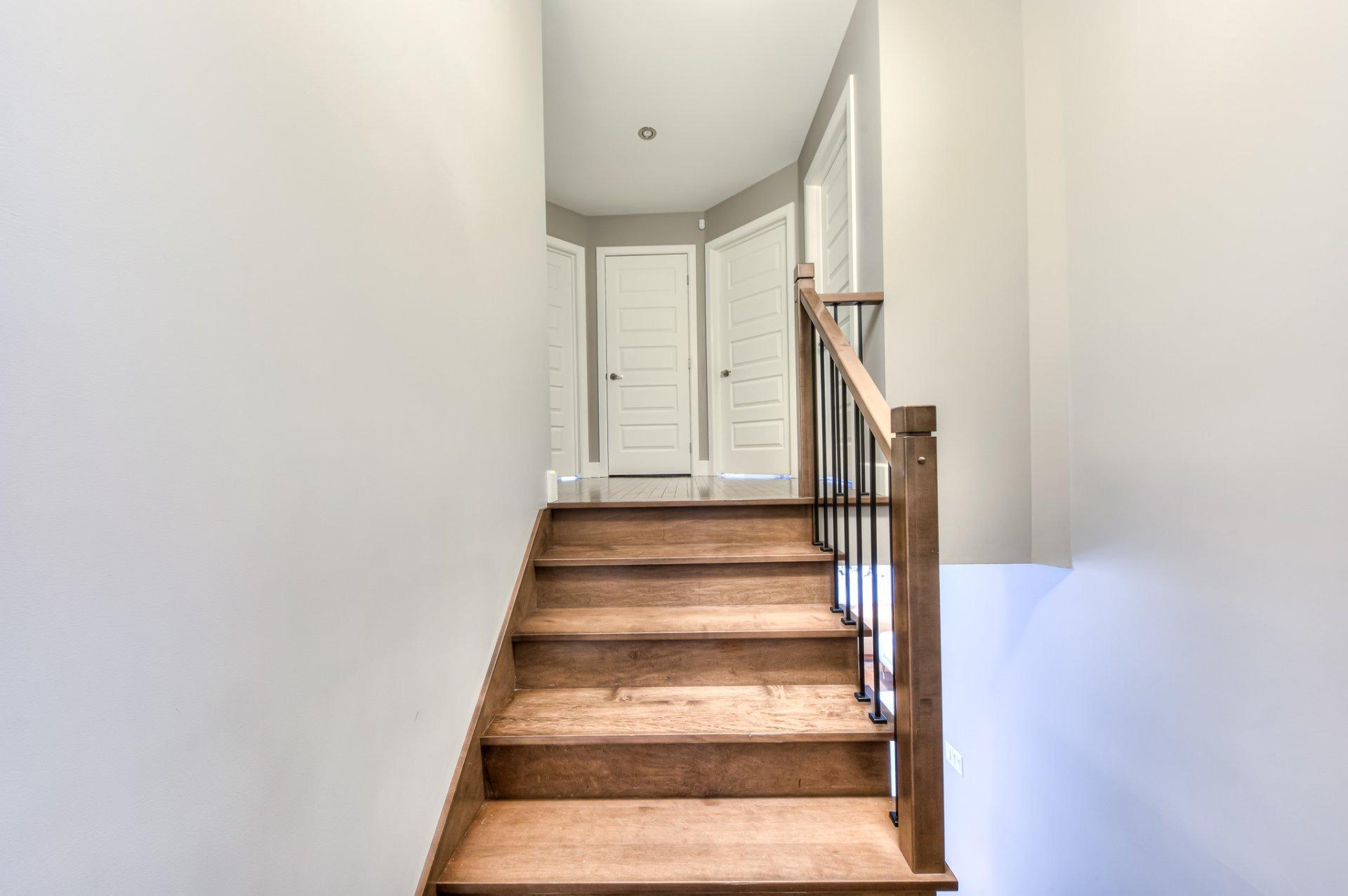 









16620


Rue Iberville

,
Mirabel,




QC
J7J0A2

