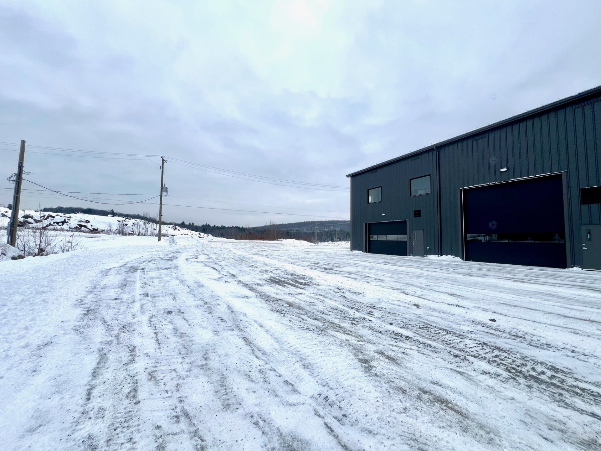 









55


Ch. Industriel

, 201,
Val-des-Monts,




QC
J8N0L7

