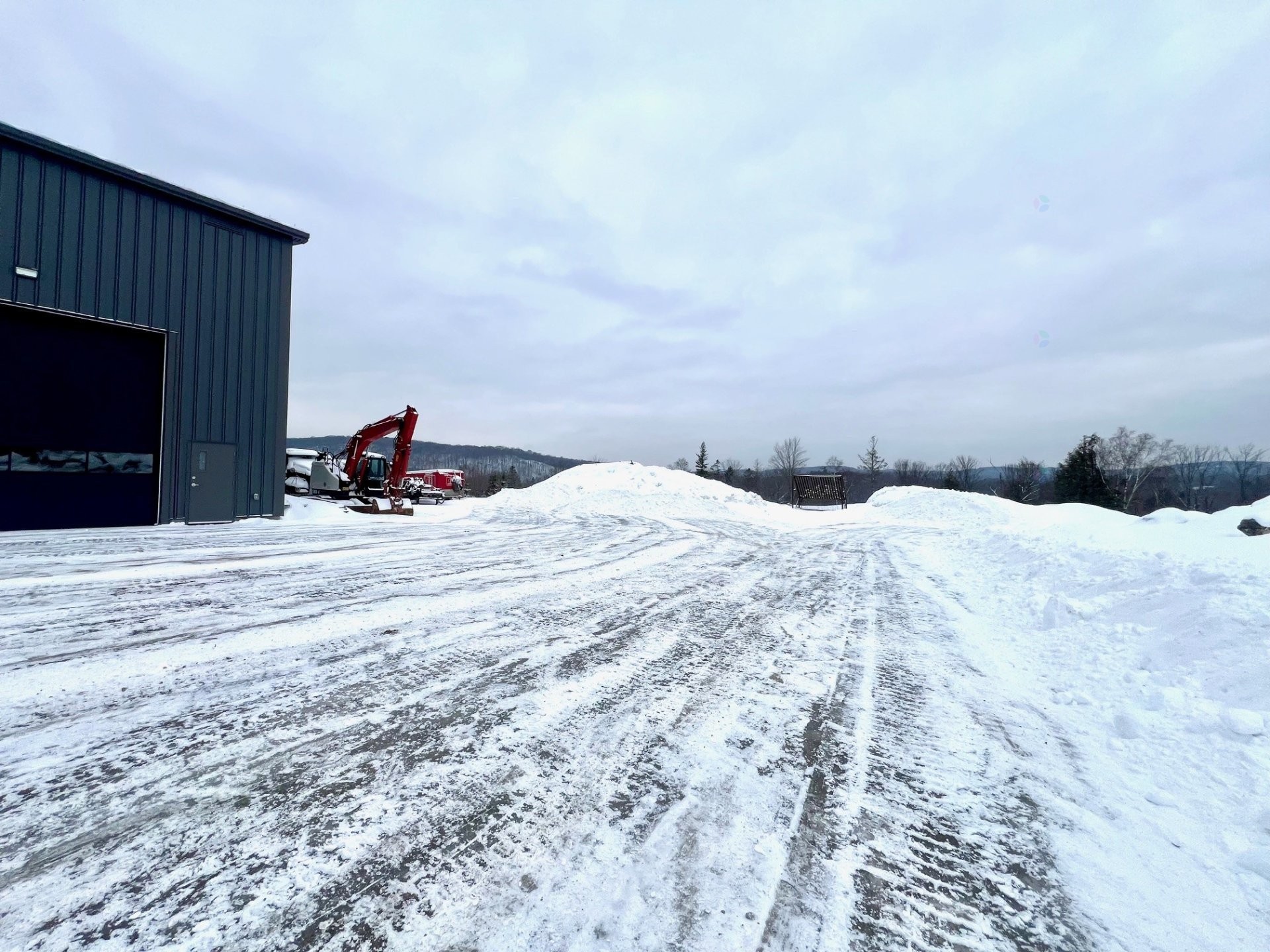 









55


Ch. Industriel

, 201,
Val-des-Monts,




QC
J8N0L7

