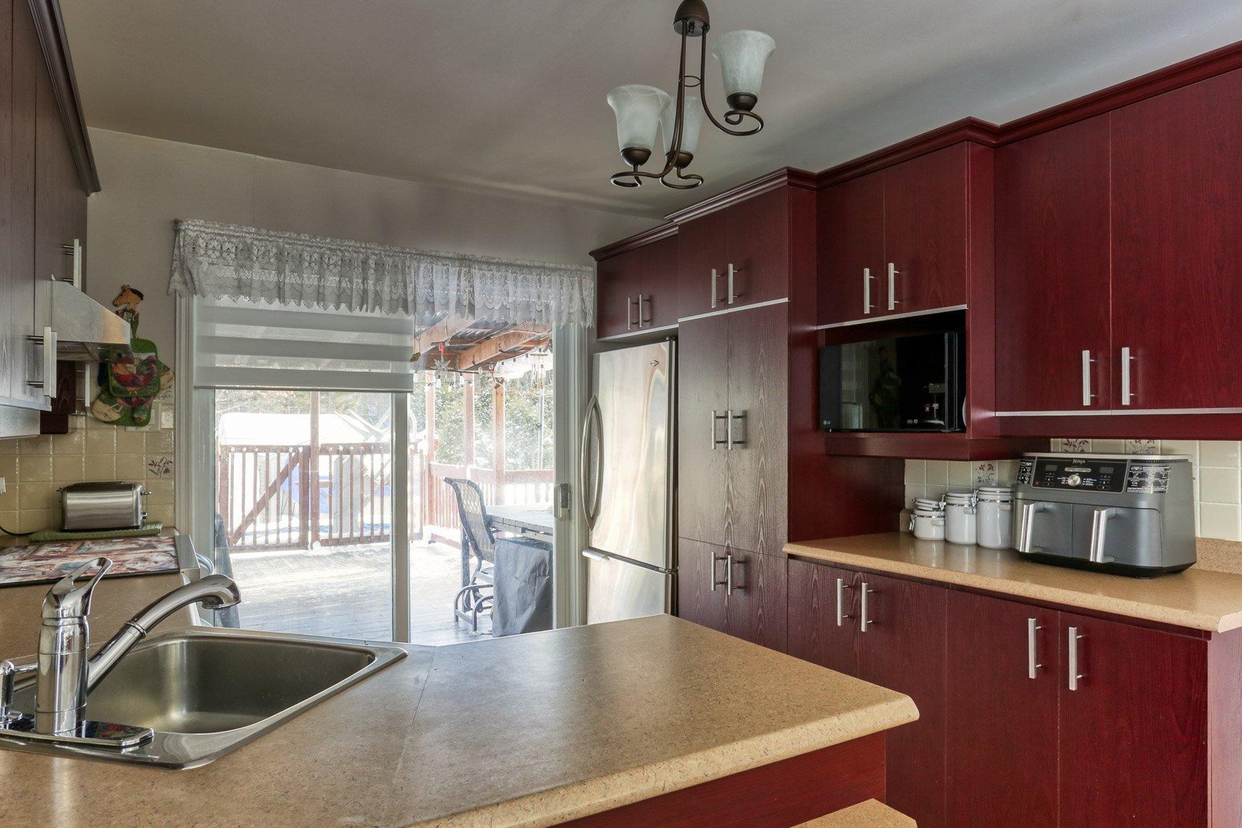 









3361


Ch. du Tour-du-Lac

,
Hérouxville,




QC
G0X1J0

