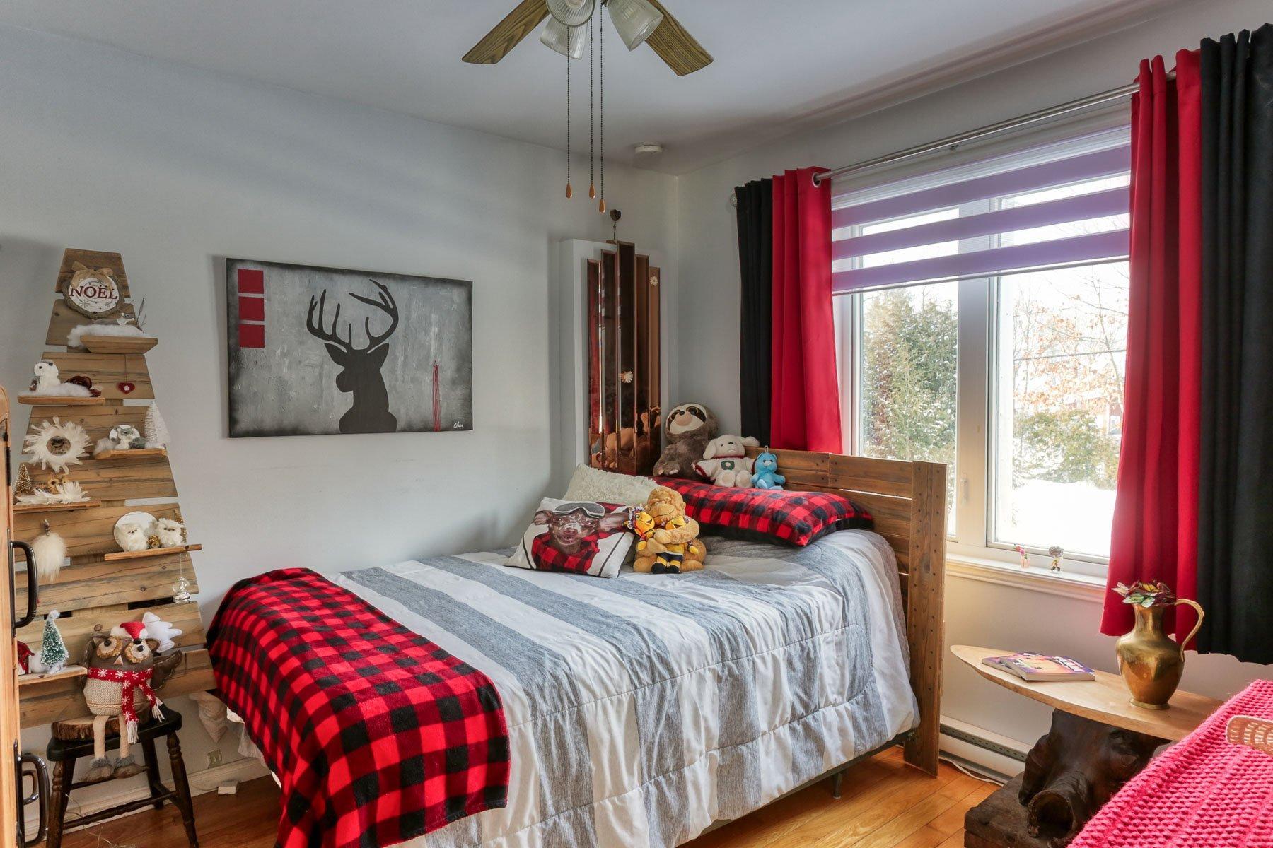 









3361


Ch. du Tour-du-Lac

,
Hérouxville,




QC
G0X1J0

