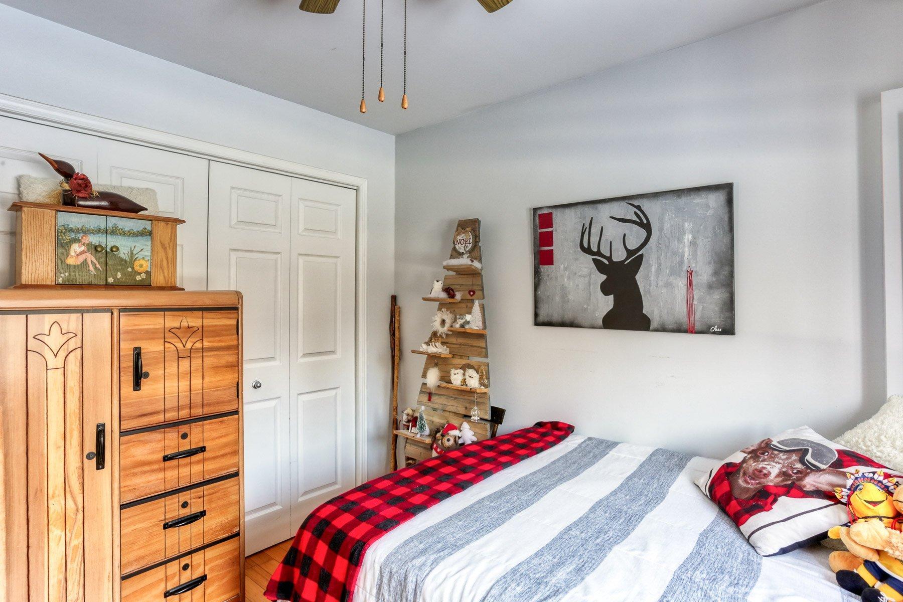 









3361


Ch. du Tour-du-Lac

,
Hérouxville,




QC
G0X1J0

