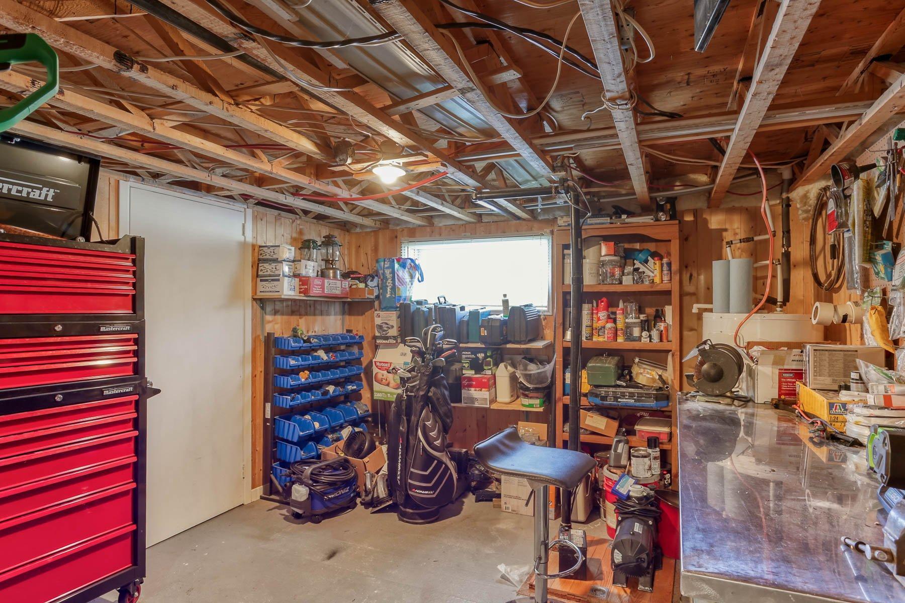 









3361


Ch. du Tour-du-Lac

,
Hérouxville,




QC
G0X1J0

