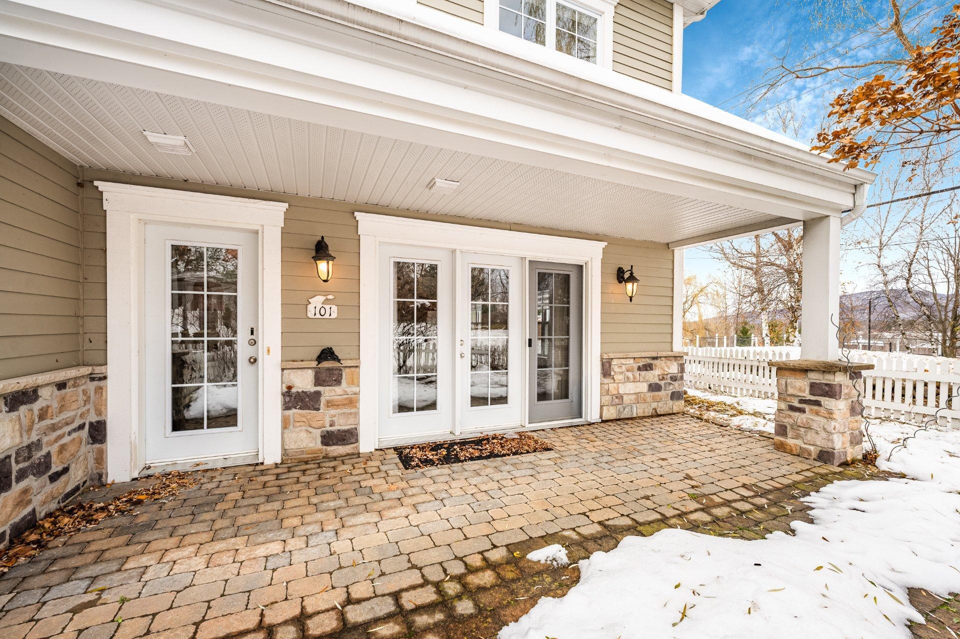 









130


Boul. de Bromont

, 101,
Bromont,




QC
J2L2K8

