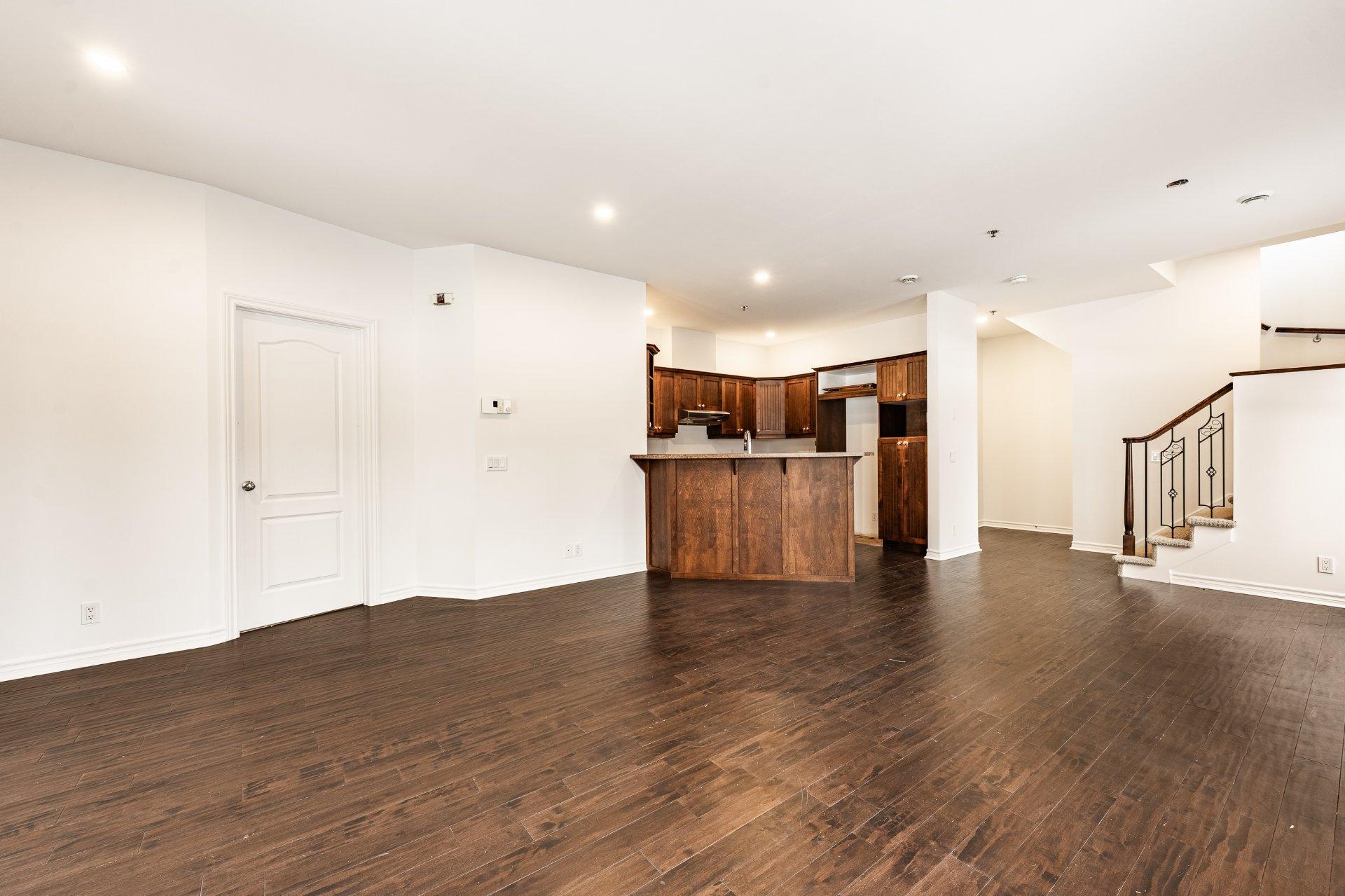 









130


Boul. de Bromont

, 101,
Bromont,




QC
J2L2K8

