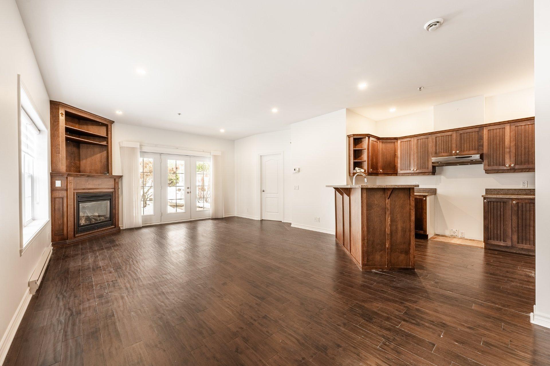 









130


Boul. de Bromont

, 101,
Bromont,




QC
J2L2K8

