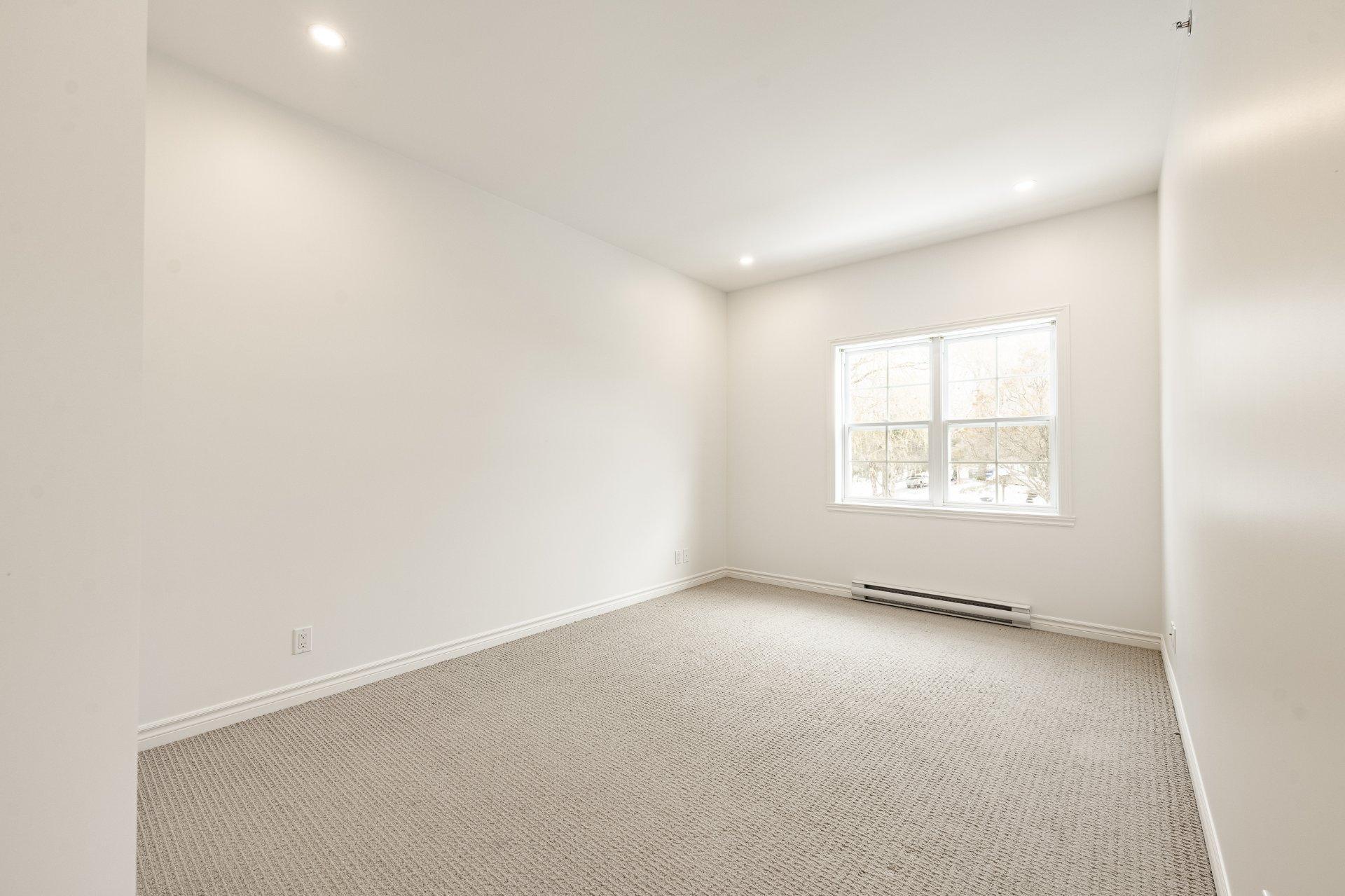 









130


Boul. de Bromont

, 101,
Bromont,




QC
J2L2K8

