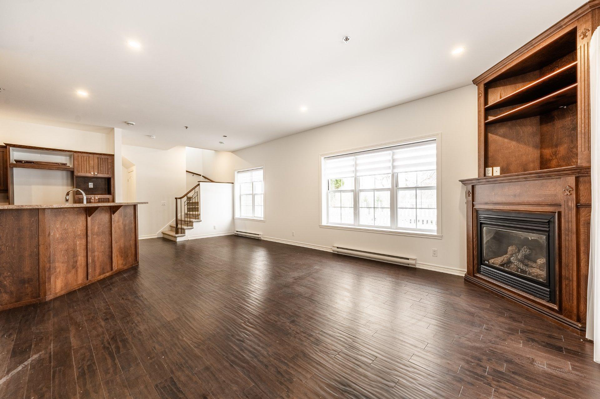 









130


Boul. de Bromont

, 101,
Bromont,




QC
J2L2K8

