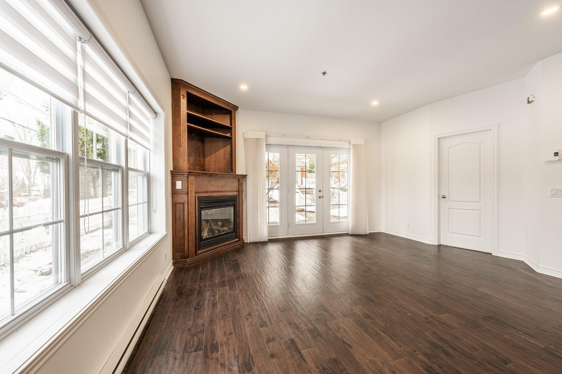 









130


Boul. de Bromont

, 101,
Bromont,




QC
J2L2K8

