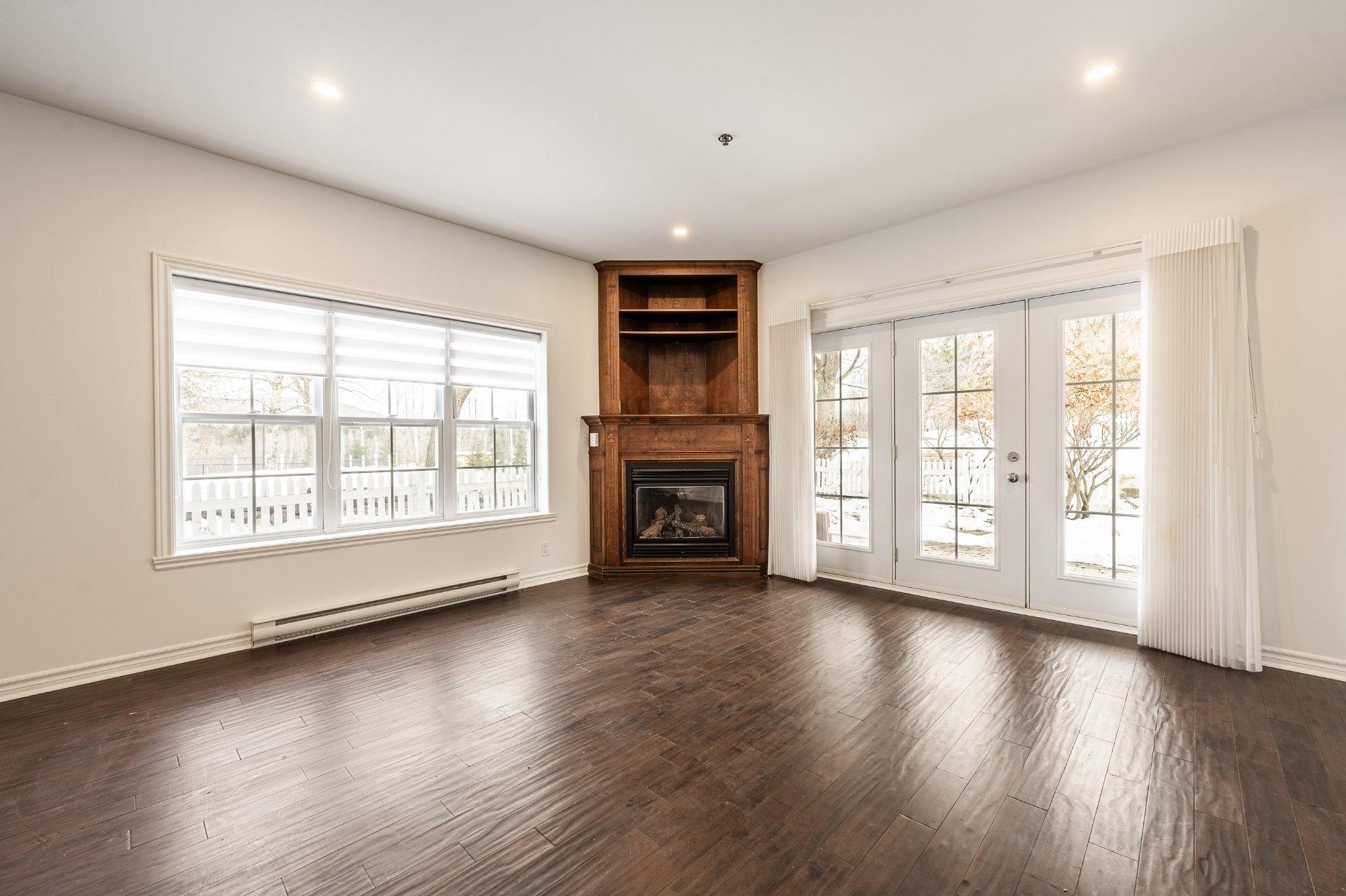 









130


Boul. de Bromont

, 101,
Bromont,




QC
J2L2K8

