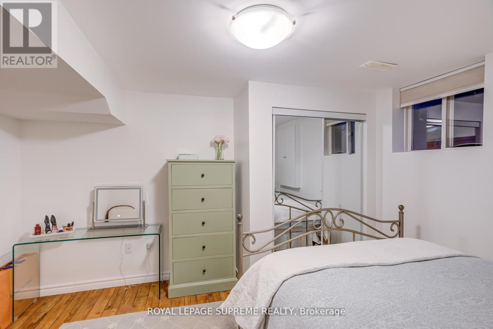 












138 DRISCOLL ROAD

,
Richmond Hill,




Ontario
L4C4H7

