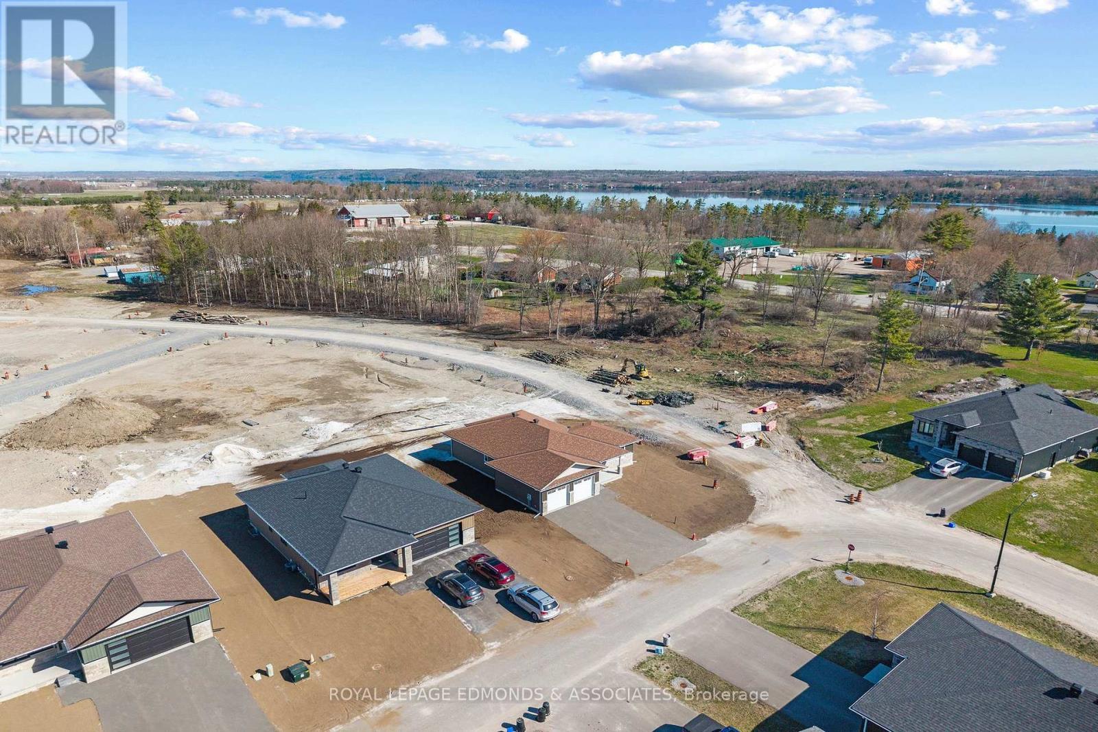 












30 BAMAGILLIA STREET

,
Whitewater Region,




Ontario
K0J1K0

