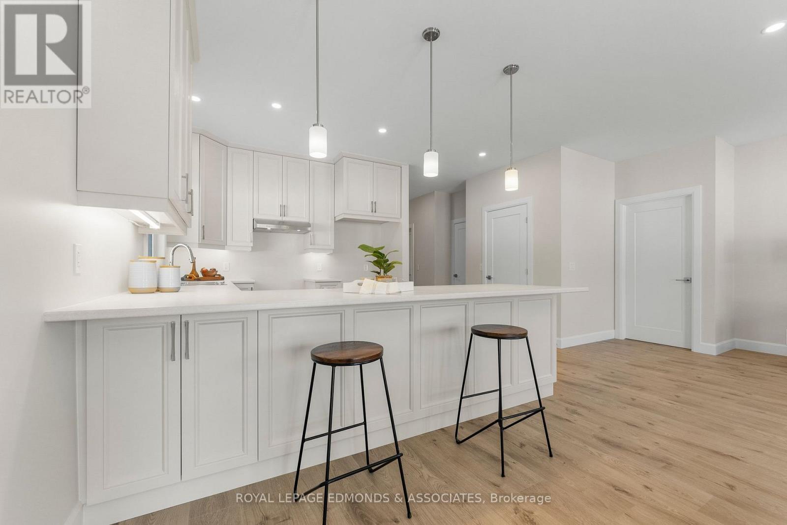 












30 BAMAGILLIA STREET

,
Whitewater Region,




Ontario
K0J1K0

