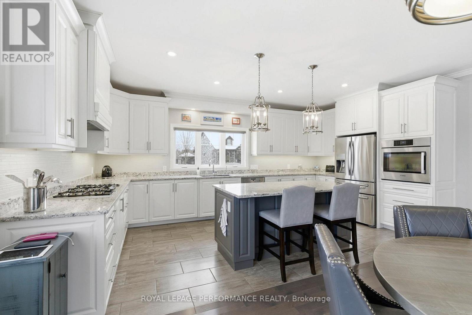 












18132 ST. LAURENT BOULEVARD

,
South Glengarry,




Ontario
K6H0G7

