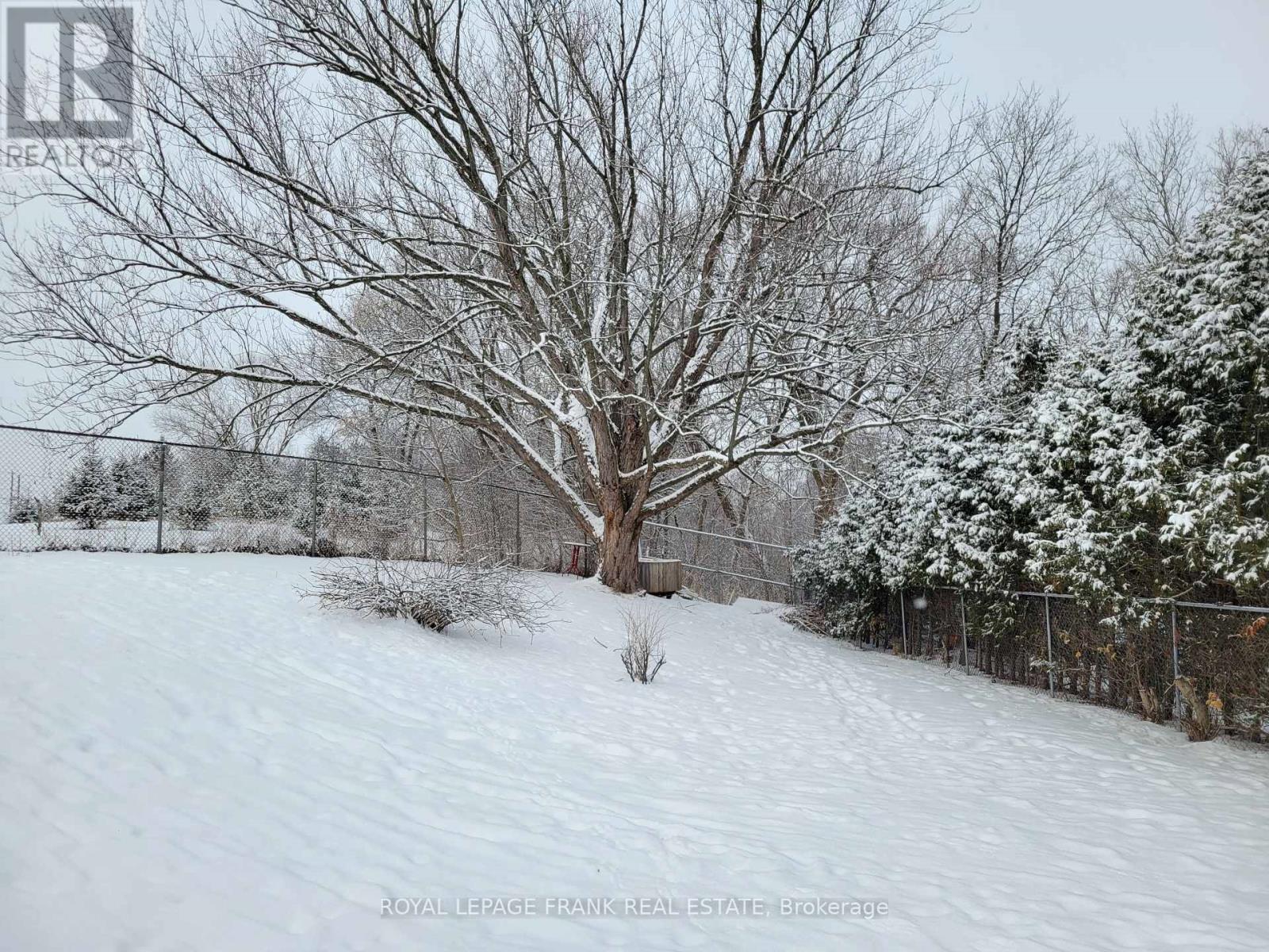 












BASEMENT - 926 WALNUT COURT

,
Oshawa (Donevan),




Ontario
L1H2H9

