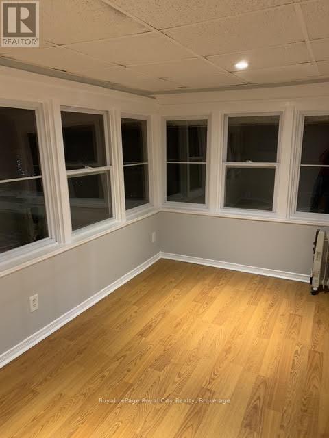 












81 EDINBURGH ROAD N

,
Guelph (Downtown),




Ontario
N1H5R2

