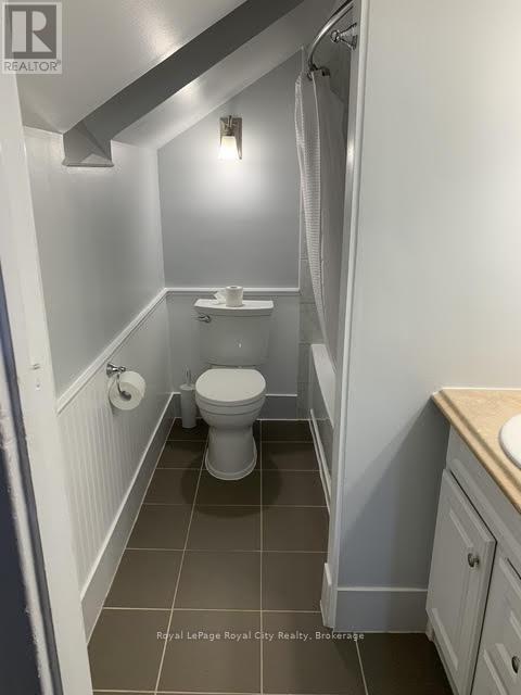 












81 EDINBURGH ROAD N

,
Guelph (Downtown),




Ontario
N1H5R2

