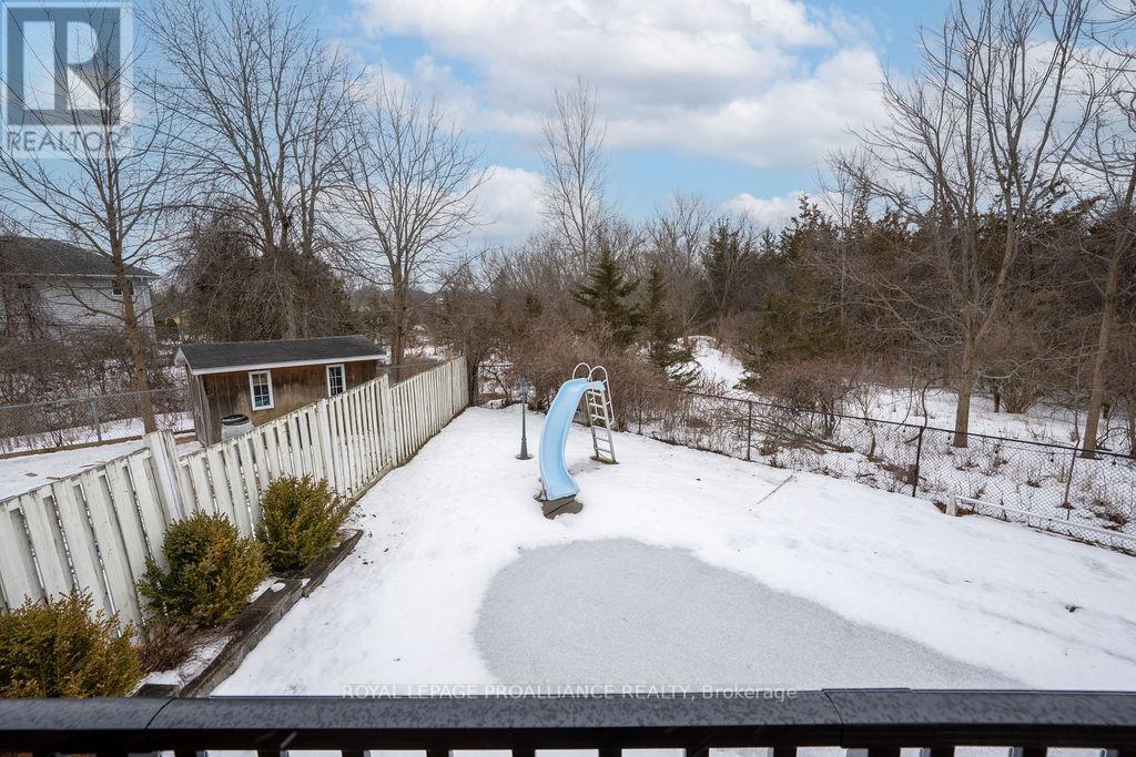 












29 SHERWOOD CRESCENT

,
Belleville (Belleville Ward),




Ontario
K8P5G2

