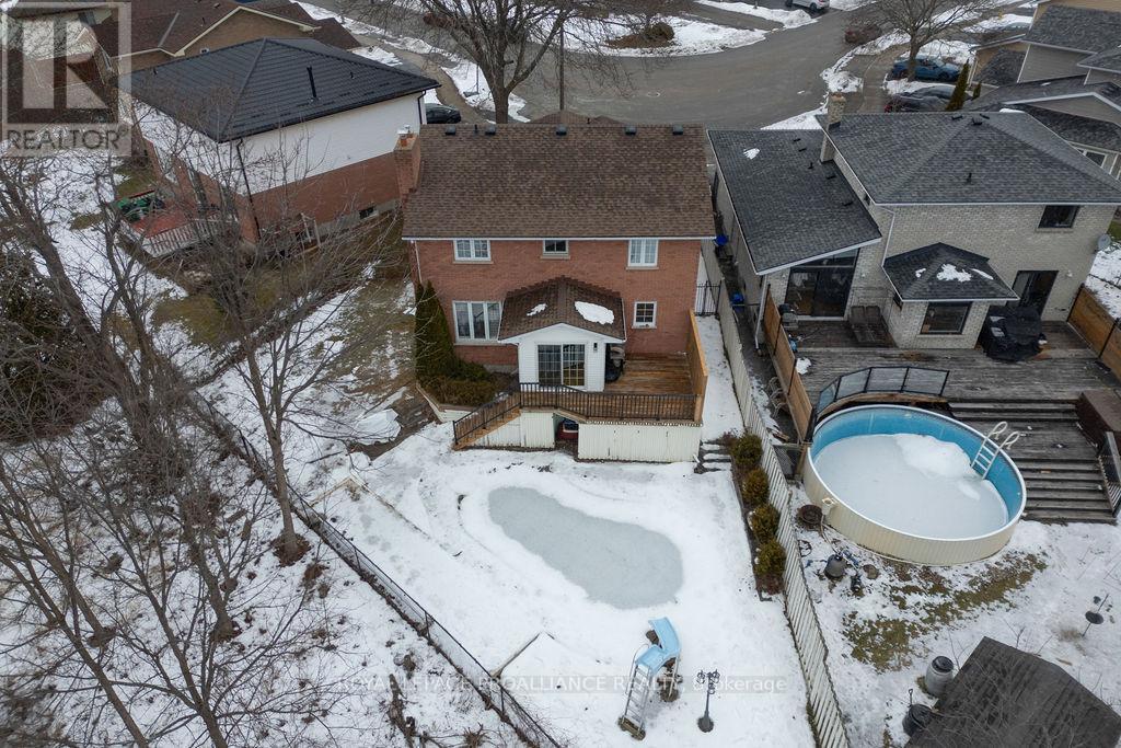 












29 SHERWOOD CRESCENT

,
Belleville (Belleville Ward),




Ontario
K8P5G2

