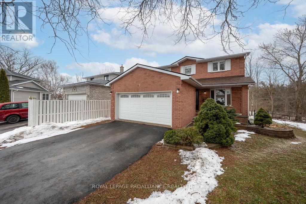 












29 SHERWOOD CRESCENT

,
Belleville (Belleville Ward),




Ontario
K8P5G2

