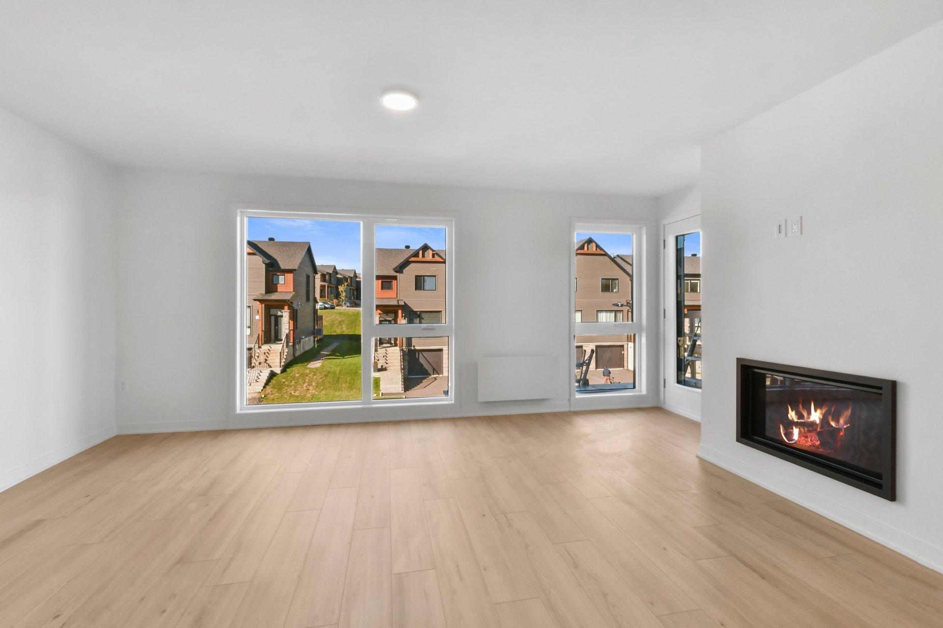 









110


Rue de Joliette

, 205,
Bromont,




QC
J2L3L5

