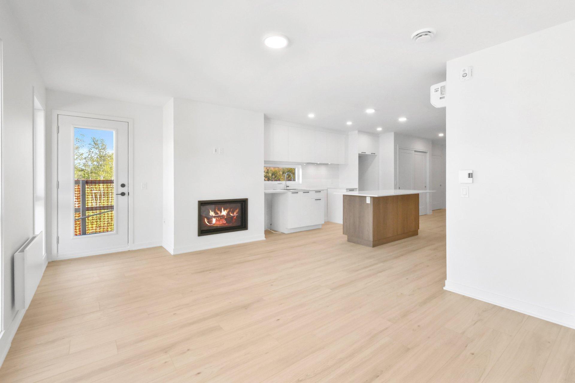 









110


Rue de Joliette

, 205,
Bromont,




QC
J2L3L5

