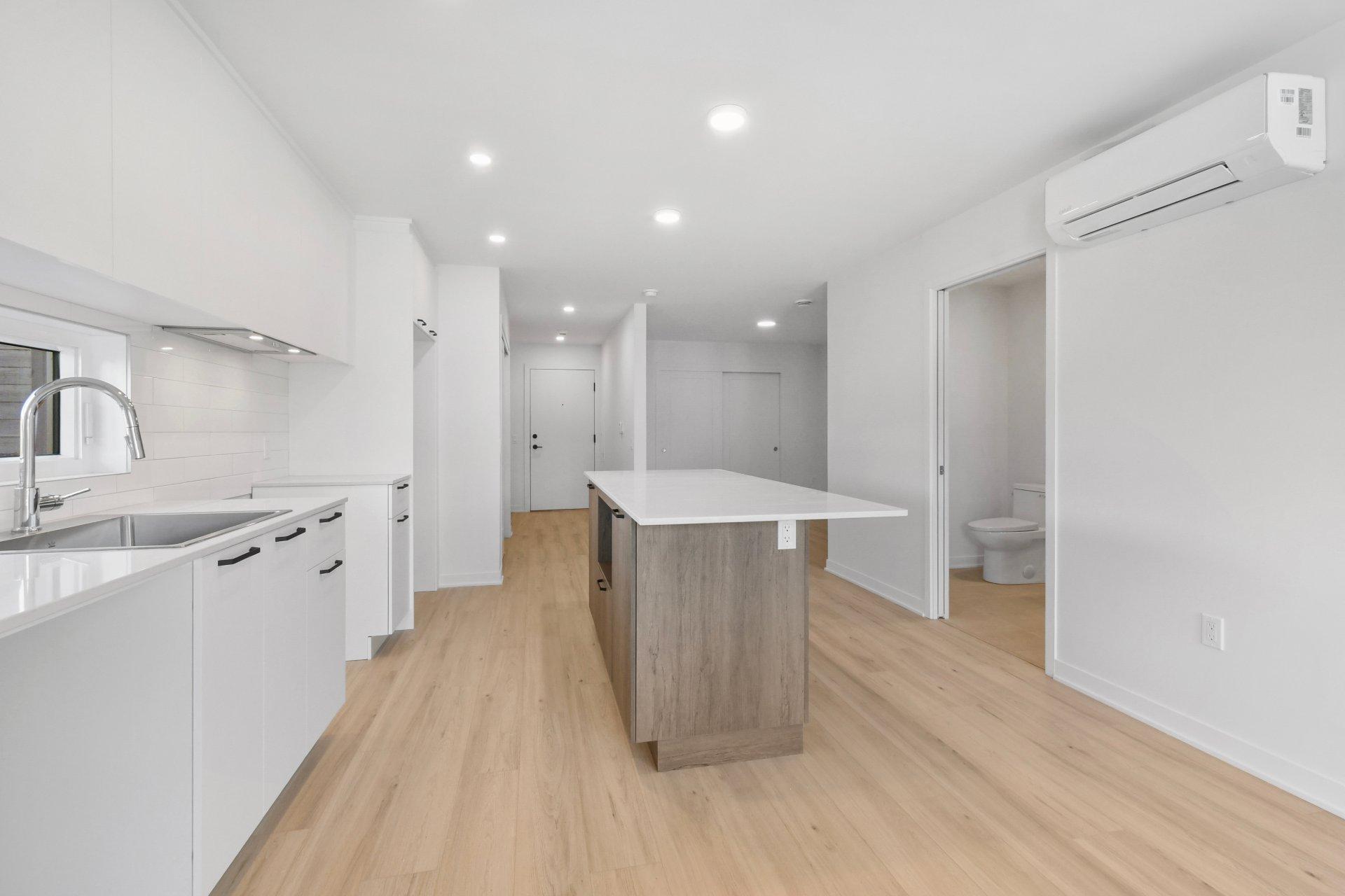 









110


Rue de Joliette

, 205,
Bromont,




QC
J2L3L5

