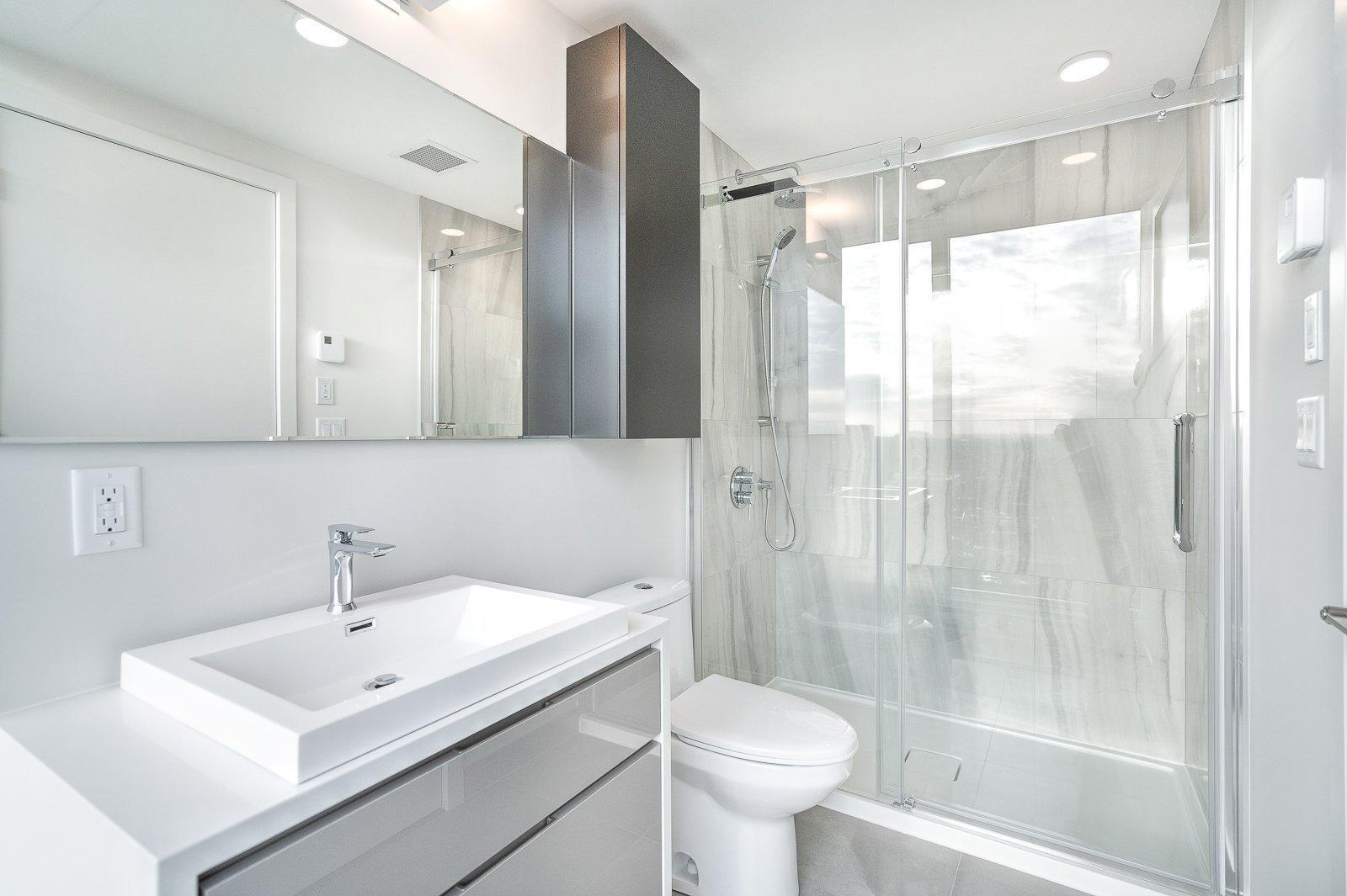 









1288


Rue St-Antoine O.

, 2611,
Montréal (Ville-Marie),




QC
H3C0X6

