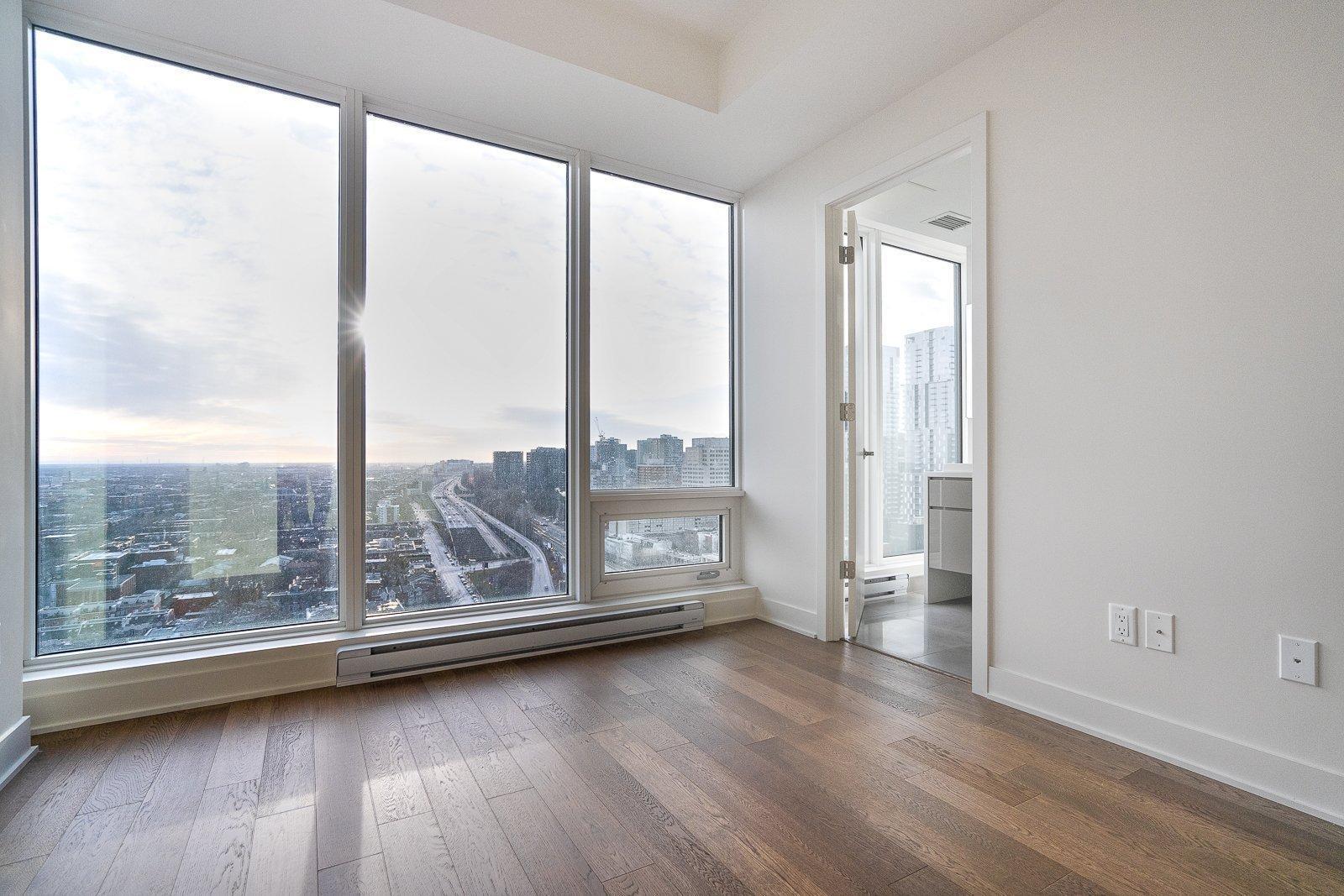 









1288


Rue St-Antoine O.

, 2611,
Montréal (Ville-Marie),




QC
H3C0X6

