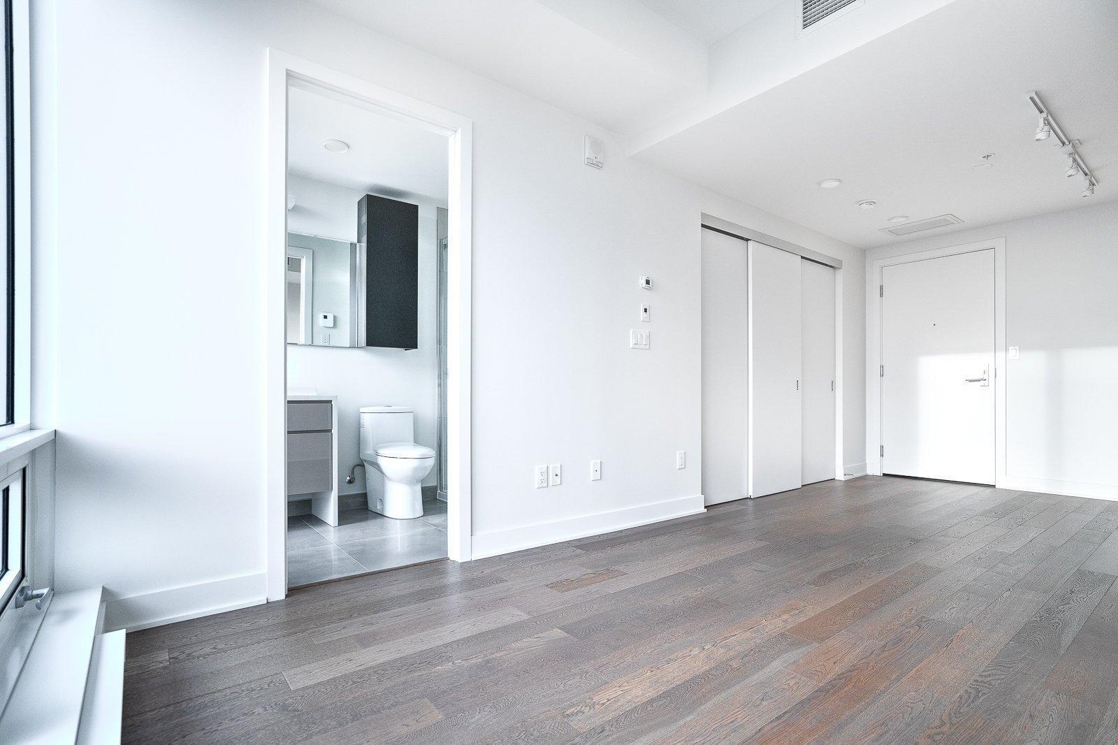 









1288


Rue St-Antoine O.

, 2611,
Montréal (Ville-Marie),




QC
H3C0X6

