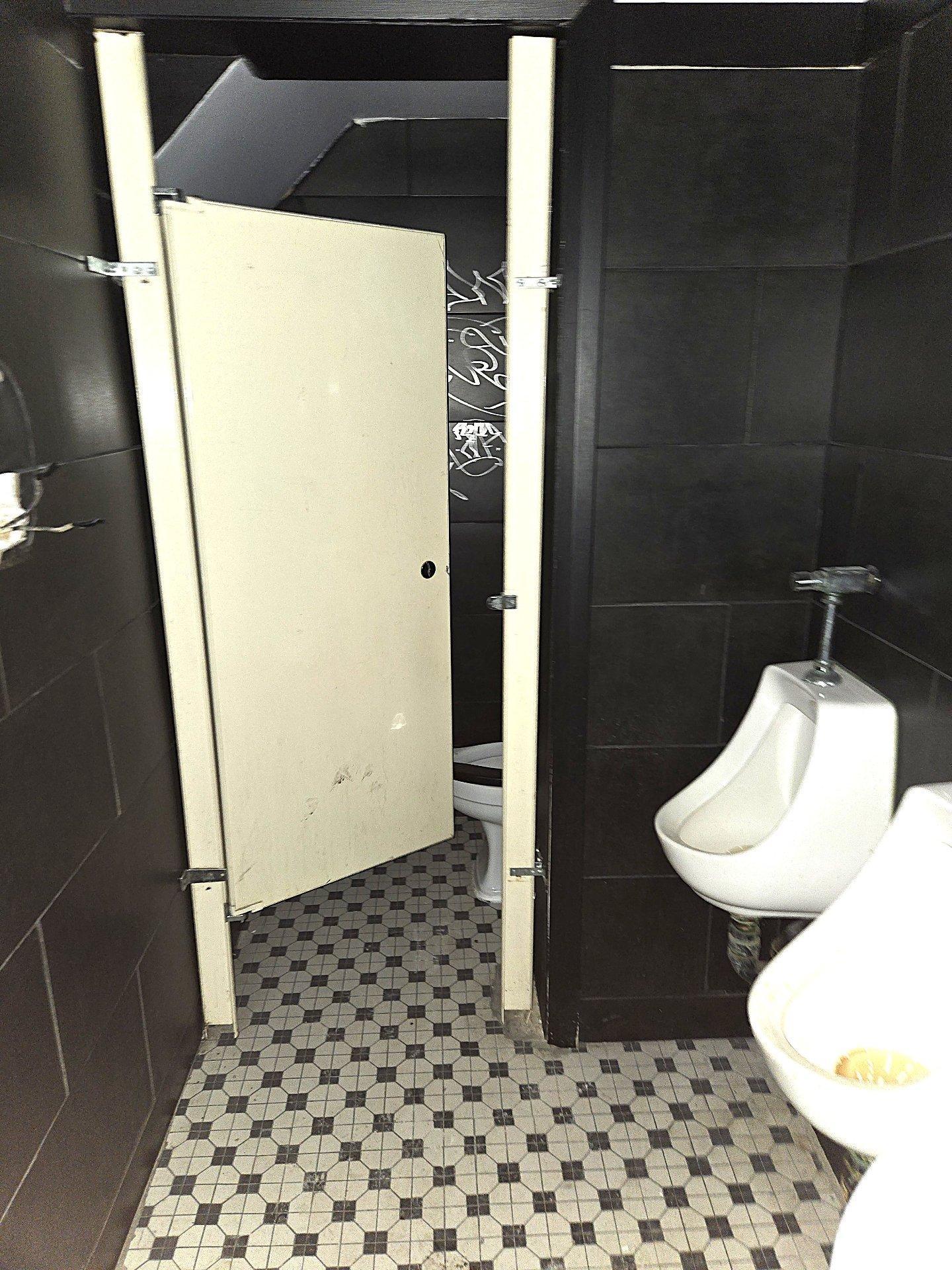 









4557


Av. Papineau

, A,
Montréal (Le Plateau-Mont-Royal),




QC
H2H1V4

