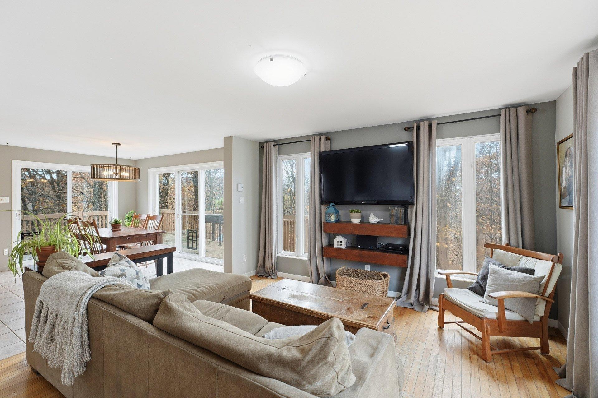 









17


Rue Alta Ridge

,
Cantley,




QC
J8V3B2

