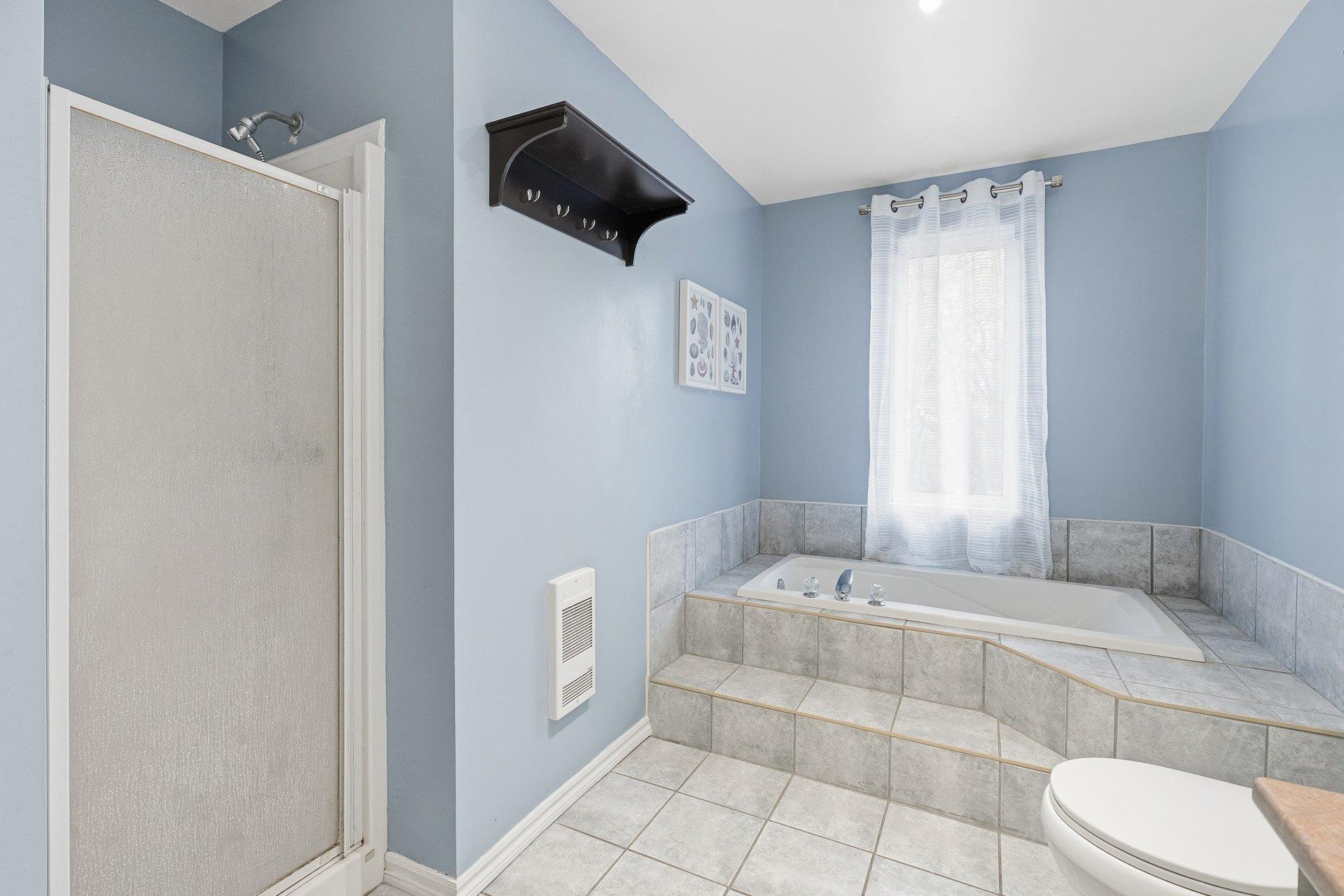 









17


Rue Alta Ridge

,
Cantley,




QC
J8V3B2

