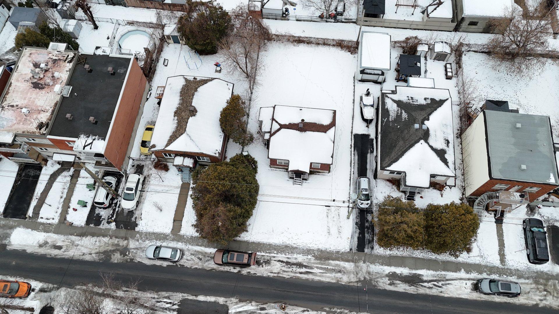 









773


8e Avenue

,
Montréal (Lachine),




QC
H8S3B5

