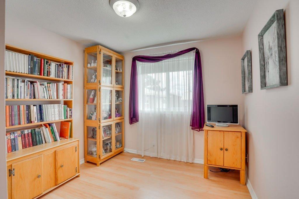 









148


Rue de la Terrasse-Eardley

,
Gatineau (Aylmer),




QC
J9H6B5

