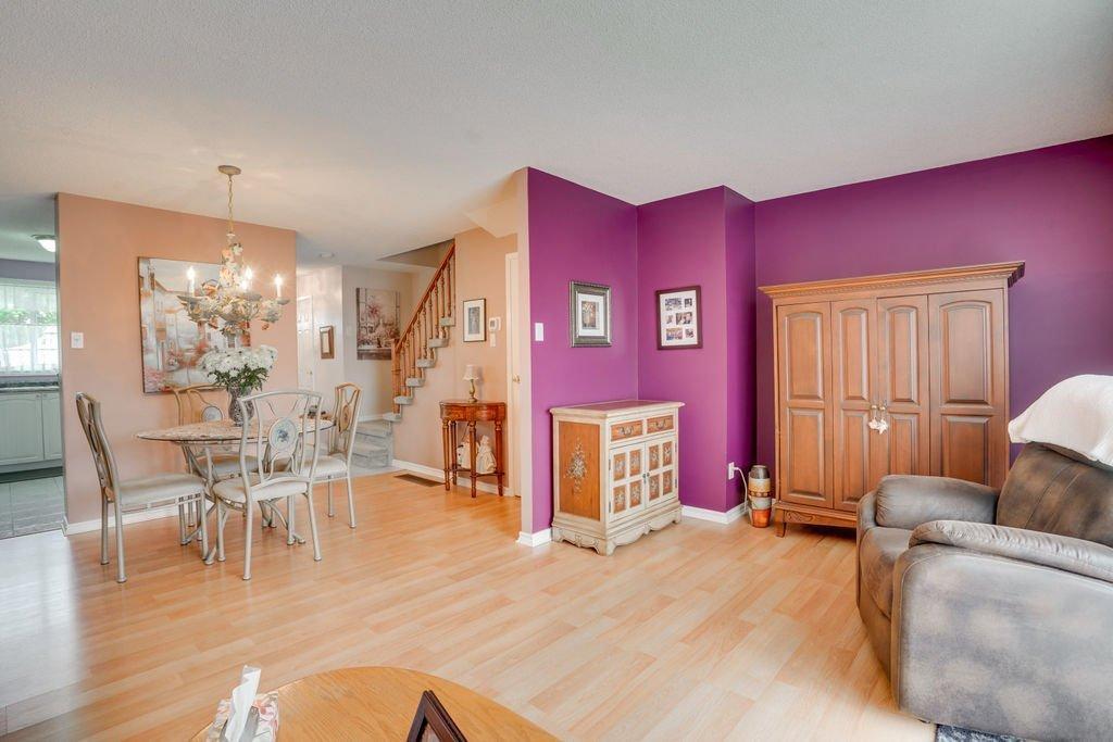 









148


Rue de la Terrasse-Eardley

,
Gatineau (Aylmer),




QC
J9H6B5

