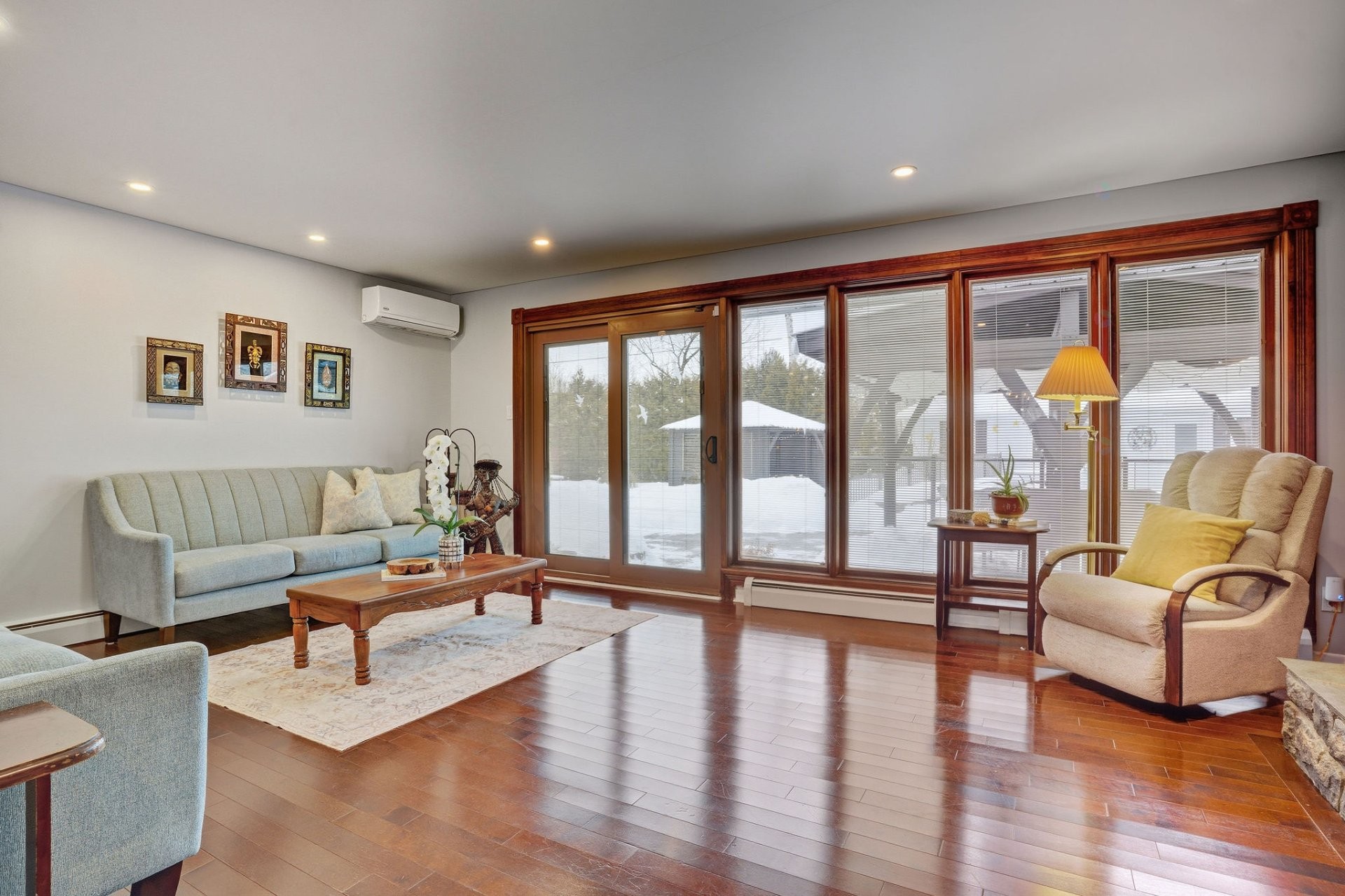 









24


Ch. Castelbeau

,
Gatineau (Aylmer),




QC
J9J1E1

