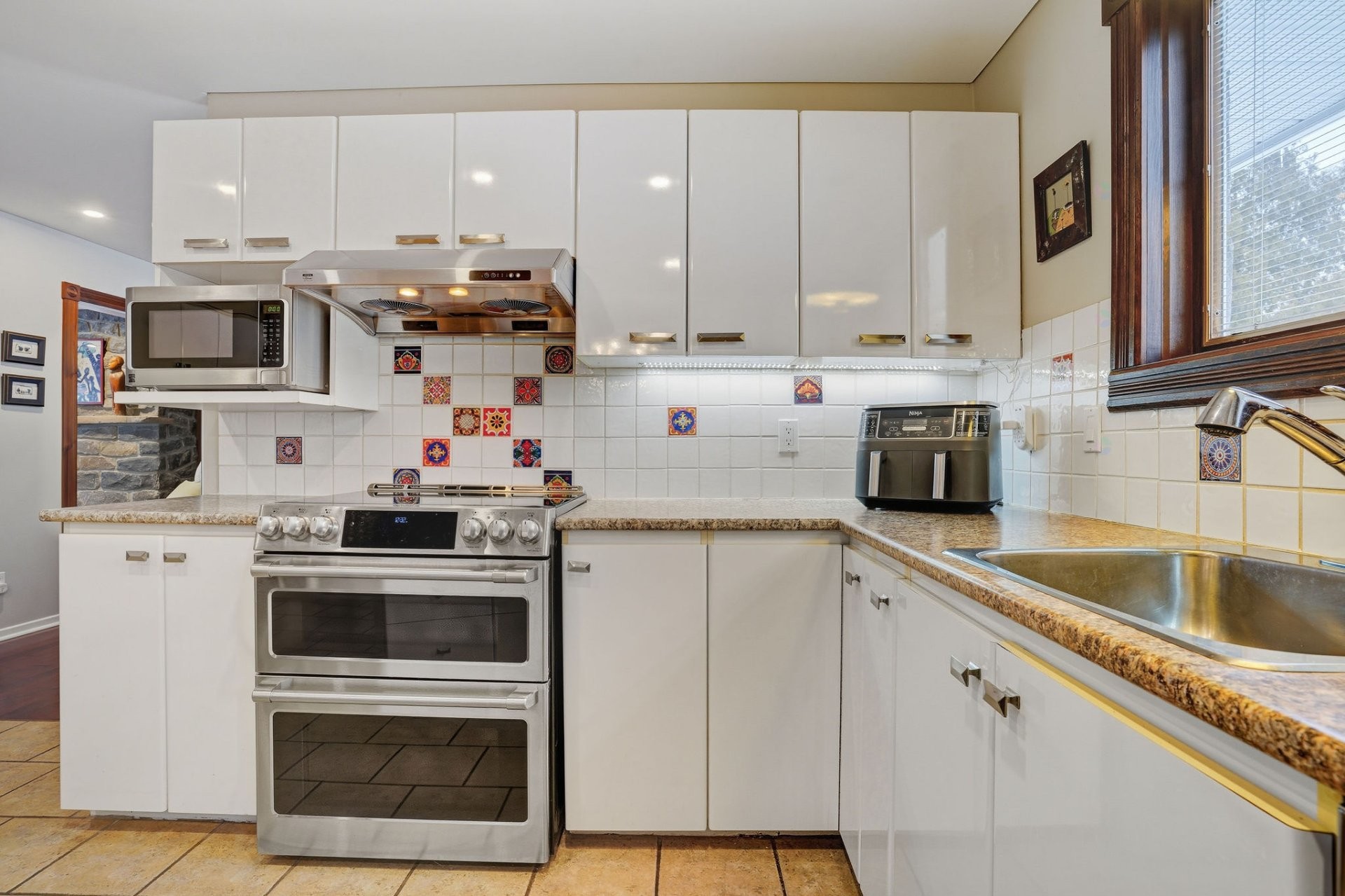 









24


Ch. Castelbeau

,
Gatineau (Aylmer),




QC
J9J1E1

