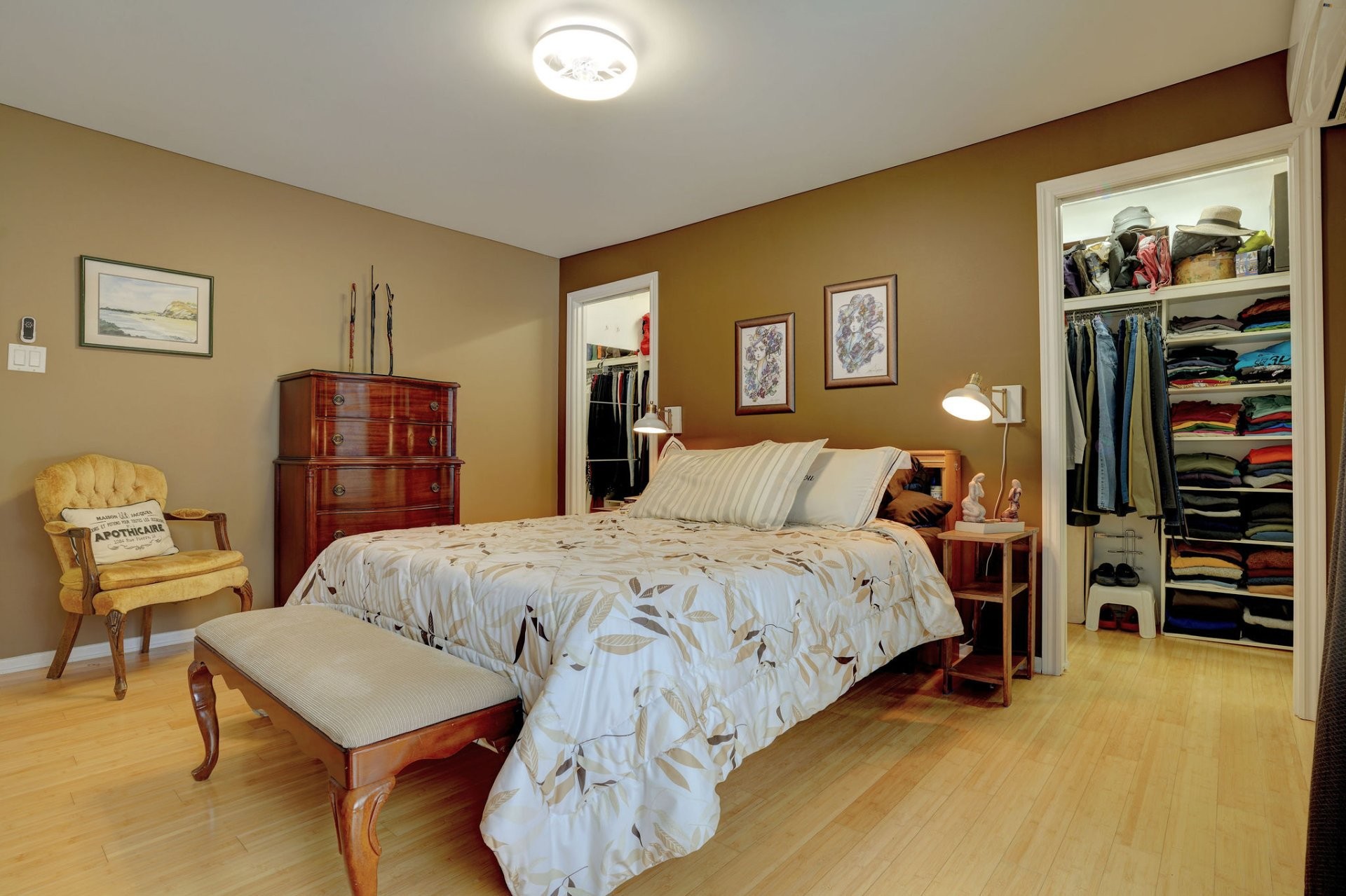 









24


Ch. Castelbeau

,
Gatineau (Aylmer),




QC
J9J1E1

