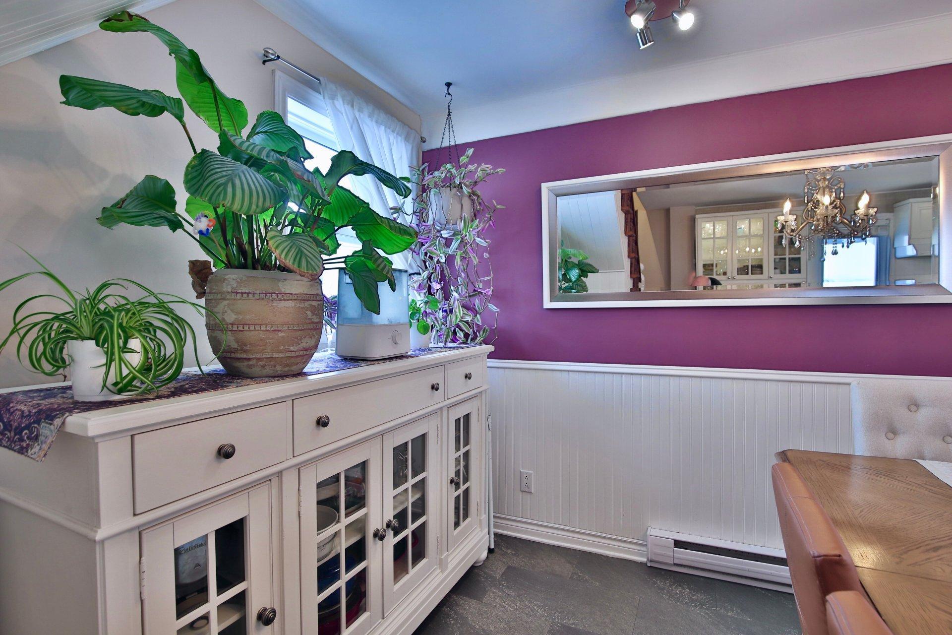 









1160


Rue du Pont

,
Marieville,




QC
J3M1G9

