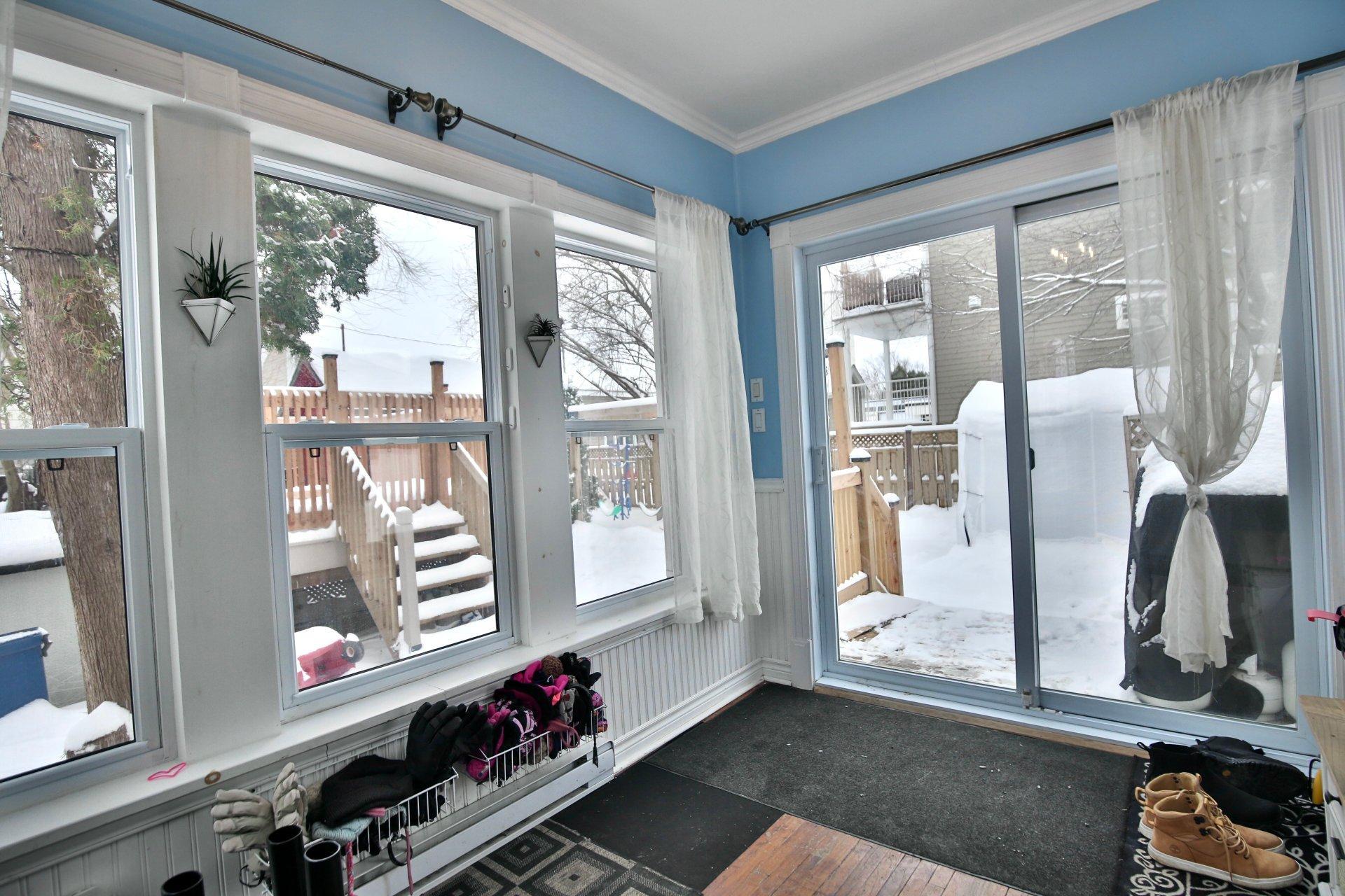 









1160


Rue du Pont

,
Marieville,




QC
J3M1G9

