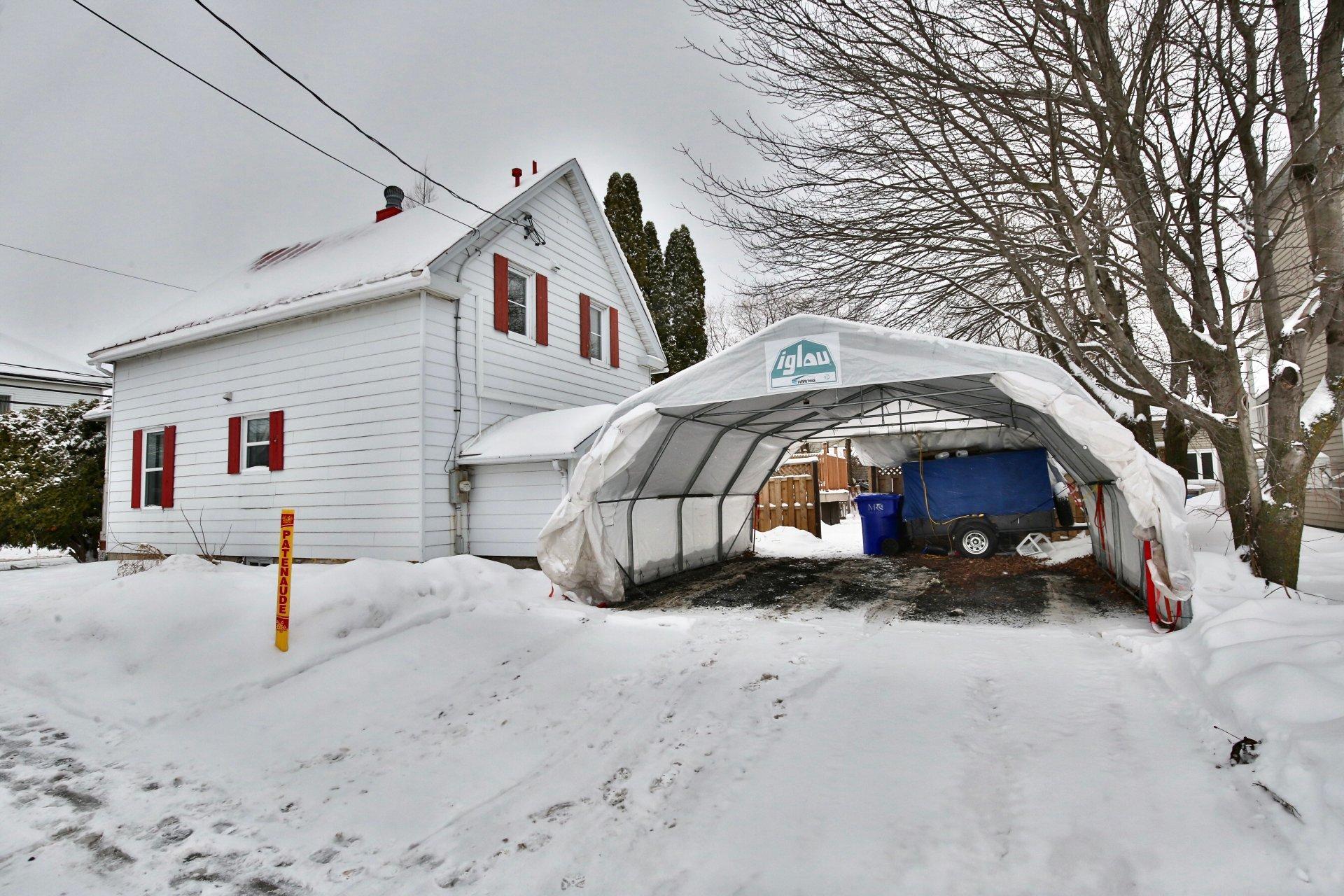 









1160


Rue du Pont

,
Marieville,




QC
J3M1G9

