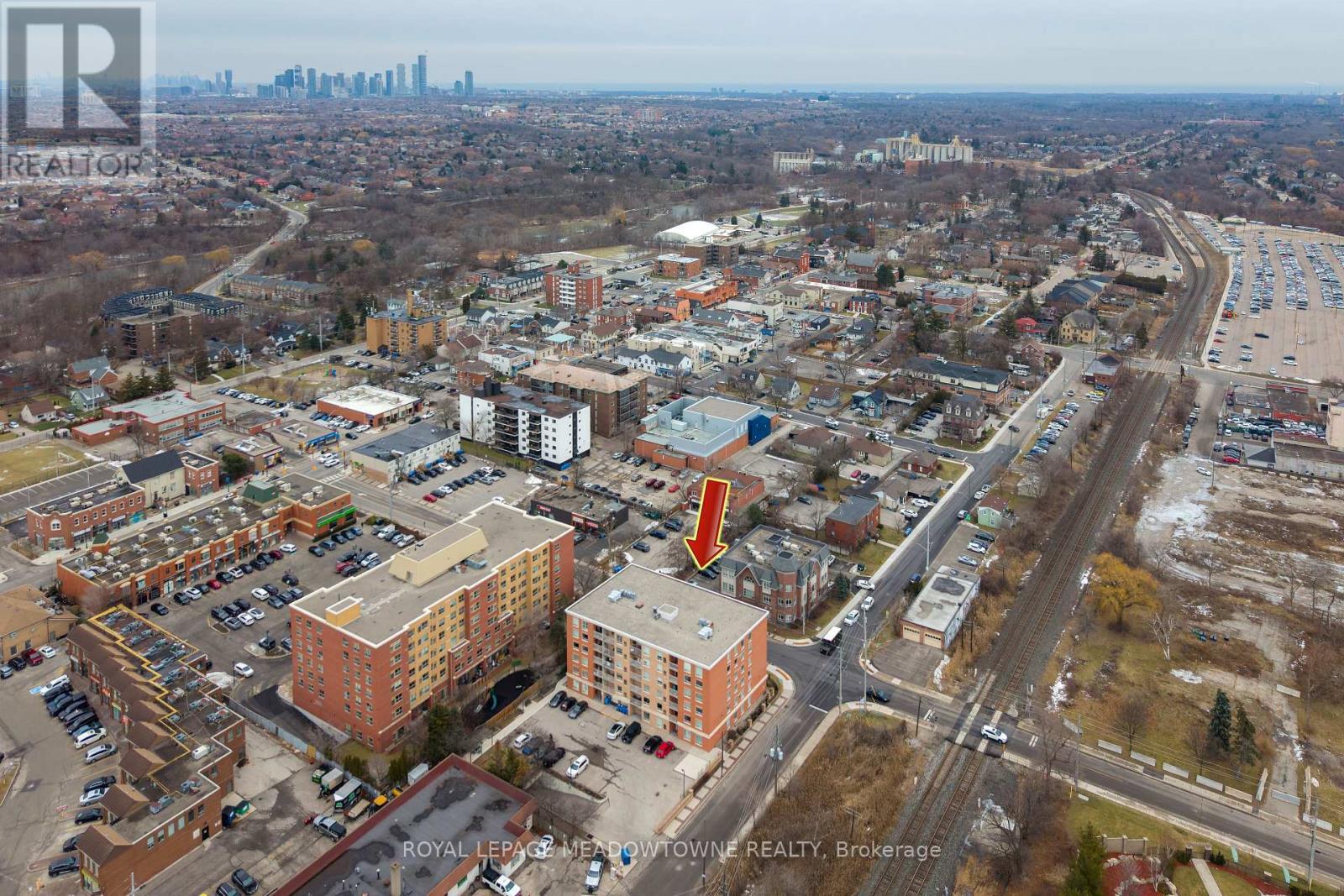 












404 - 32 TANNERY STREET

,
Mississauga,




Ontario
L5M6T6

