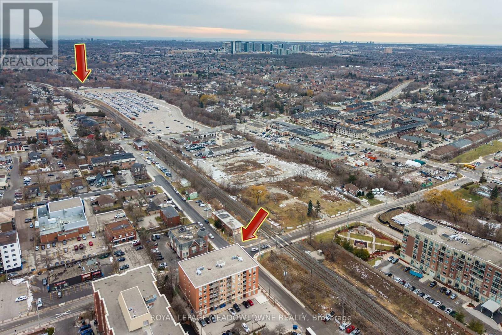 












404 - 32 TANNERY STREET

,
Mississauga,




Ontario
L5M6T6

