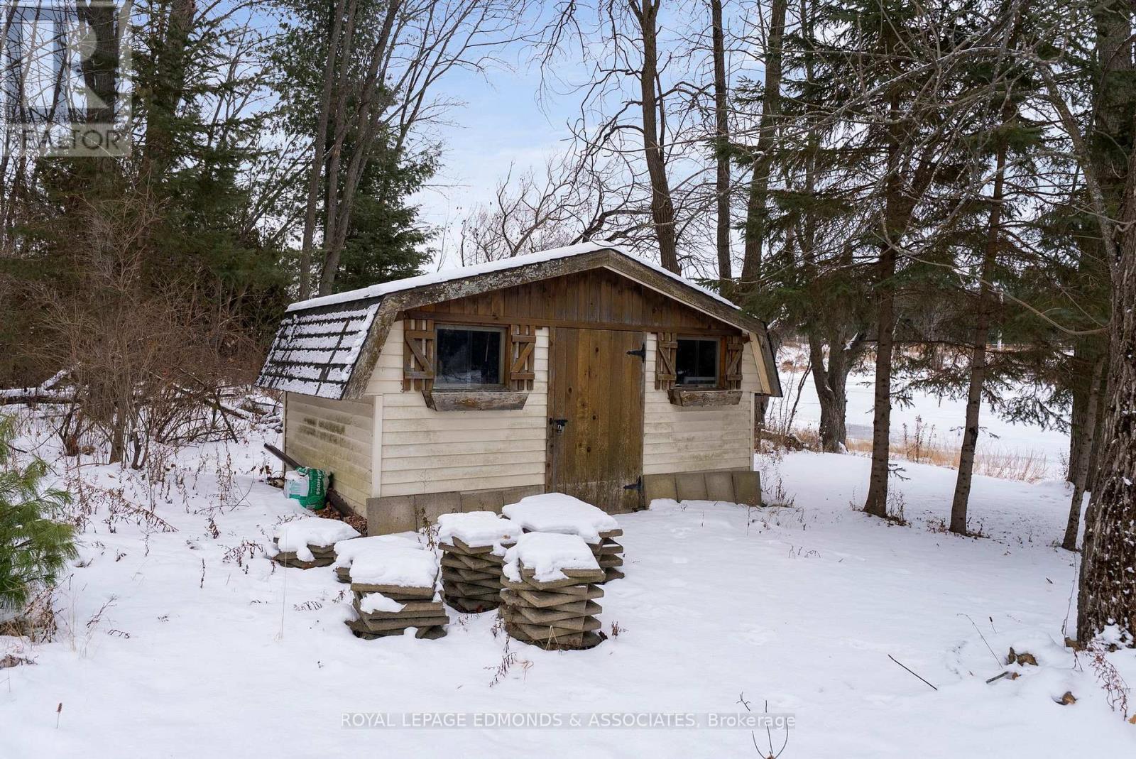 












731 FRANCIE LANE

,
Laurentian Valley,




Ontario
K8A6W2

